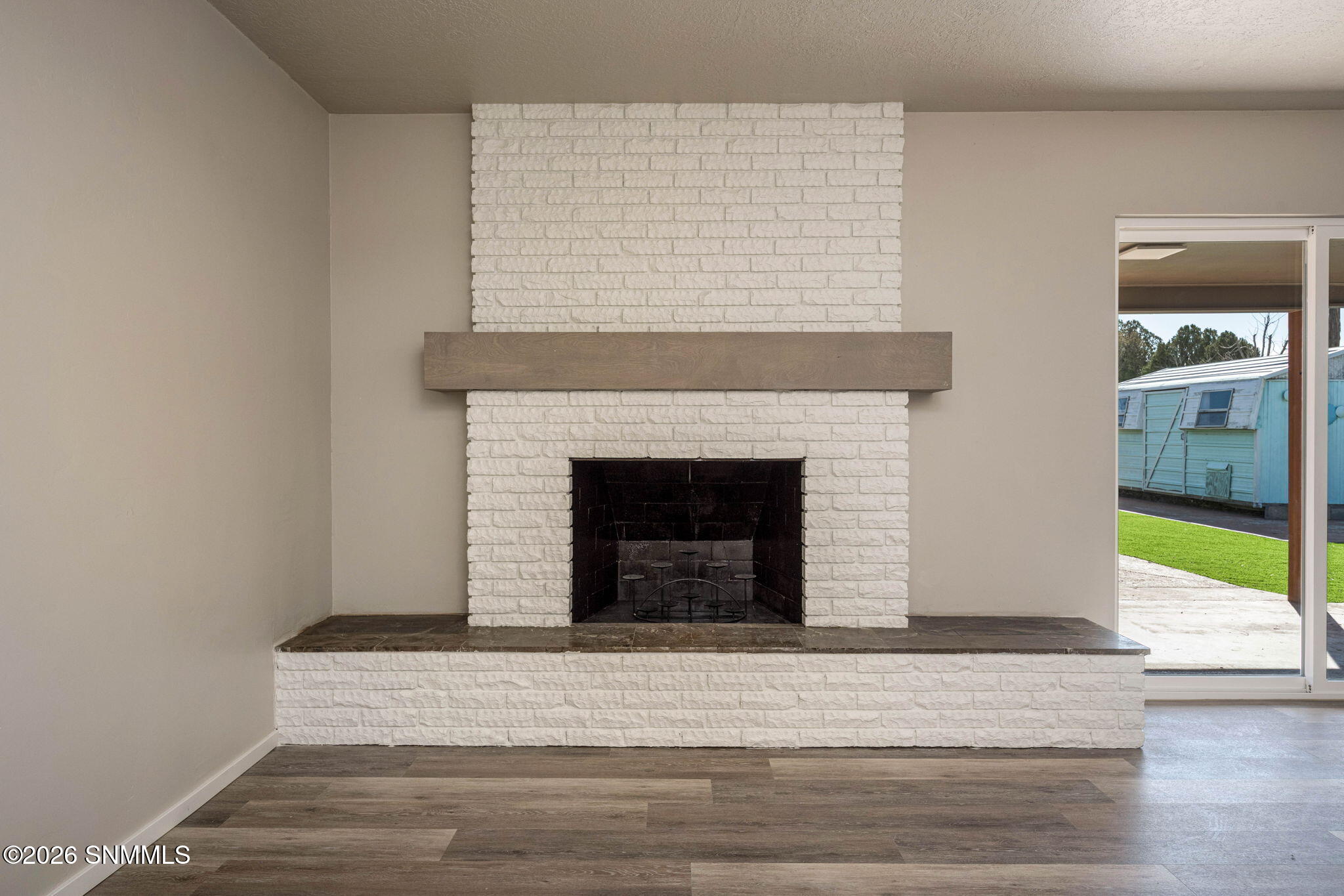 8-web-or-mls-Snappin Homes (ClaudeDove27