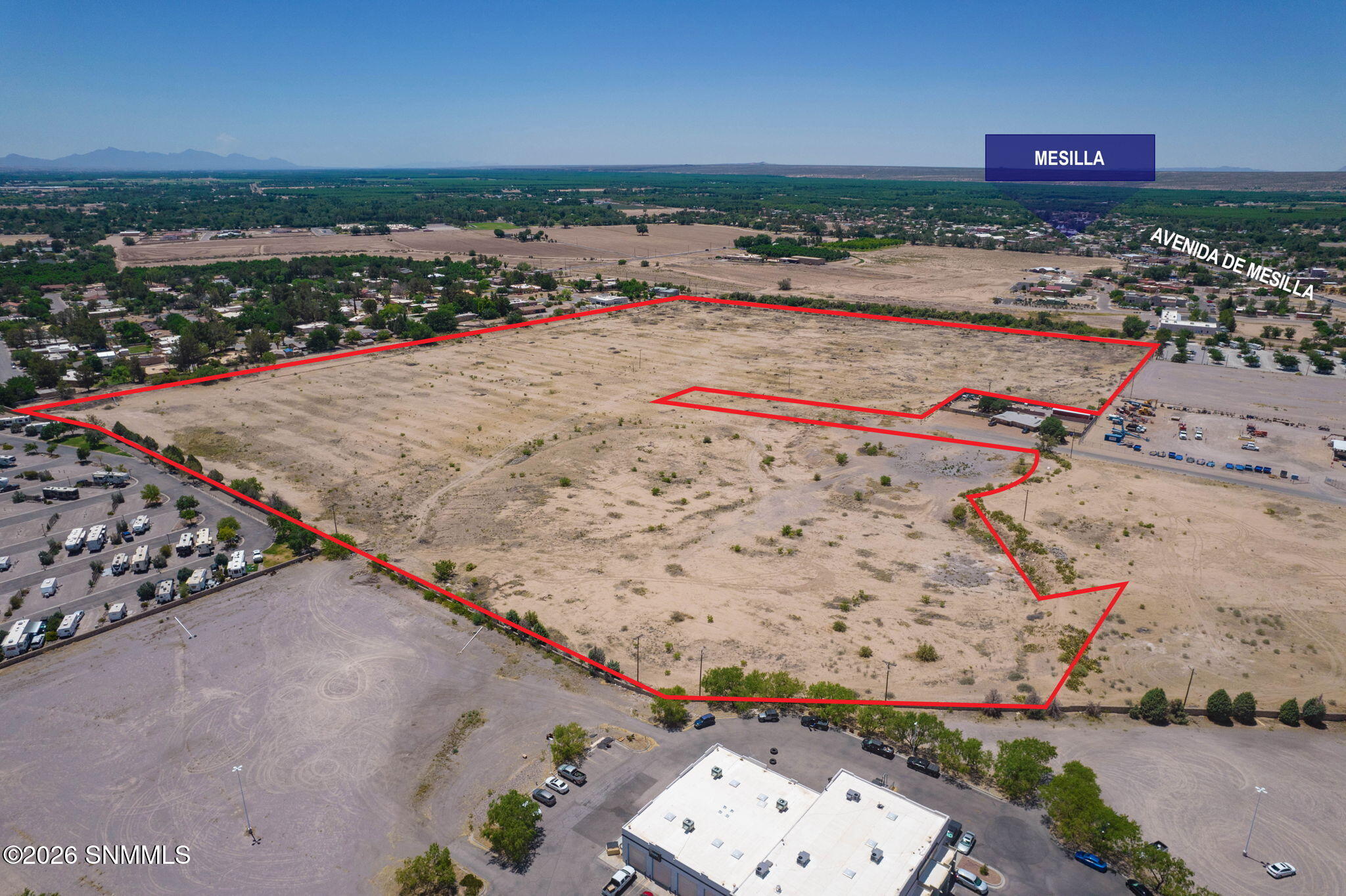 11-web-or-mls-Dry Creek Ranch R0202816 E