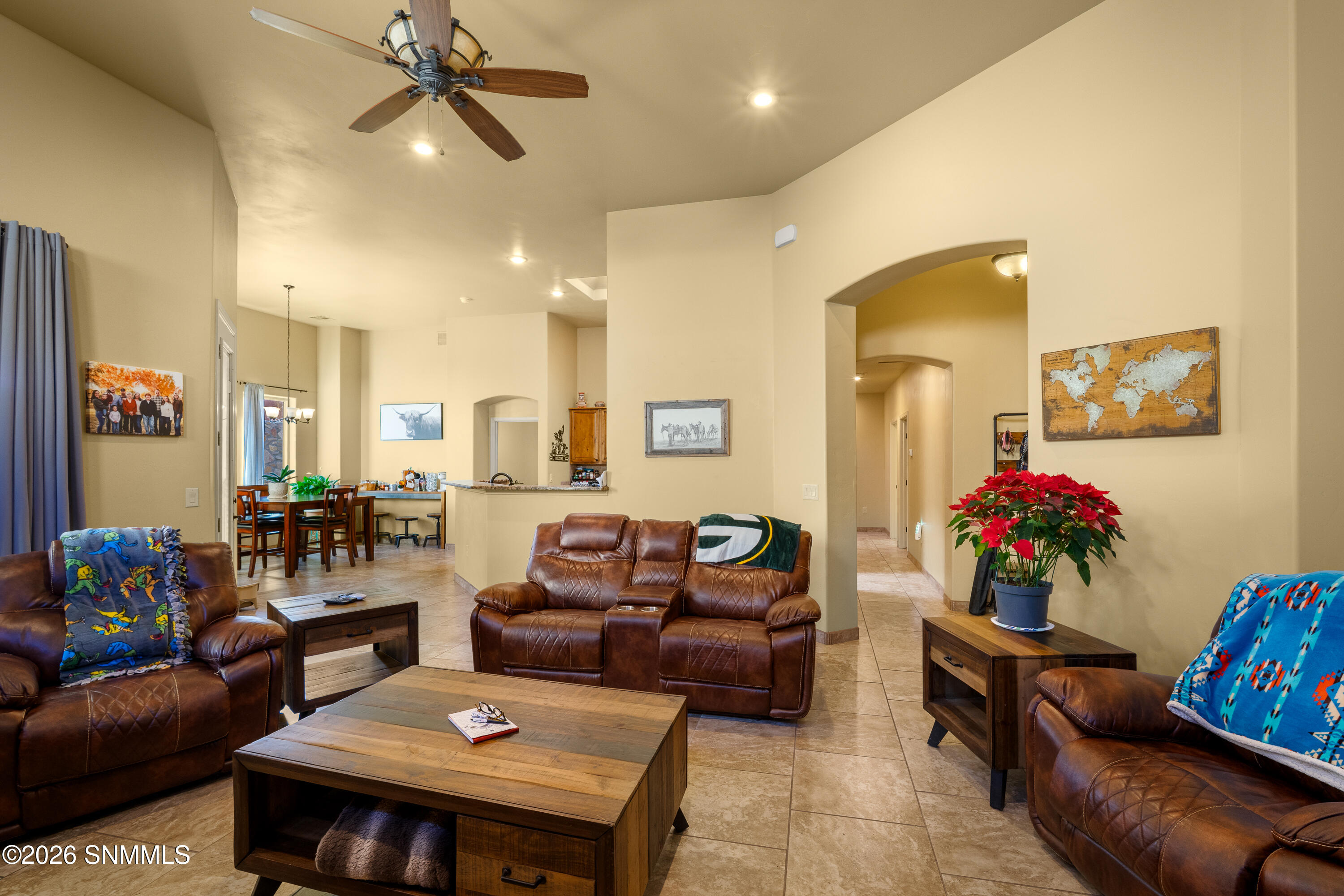 2014 -El-Presidio-Ct-MLS-Camara-Guy-24