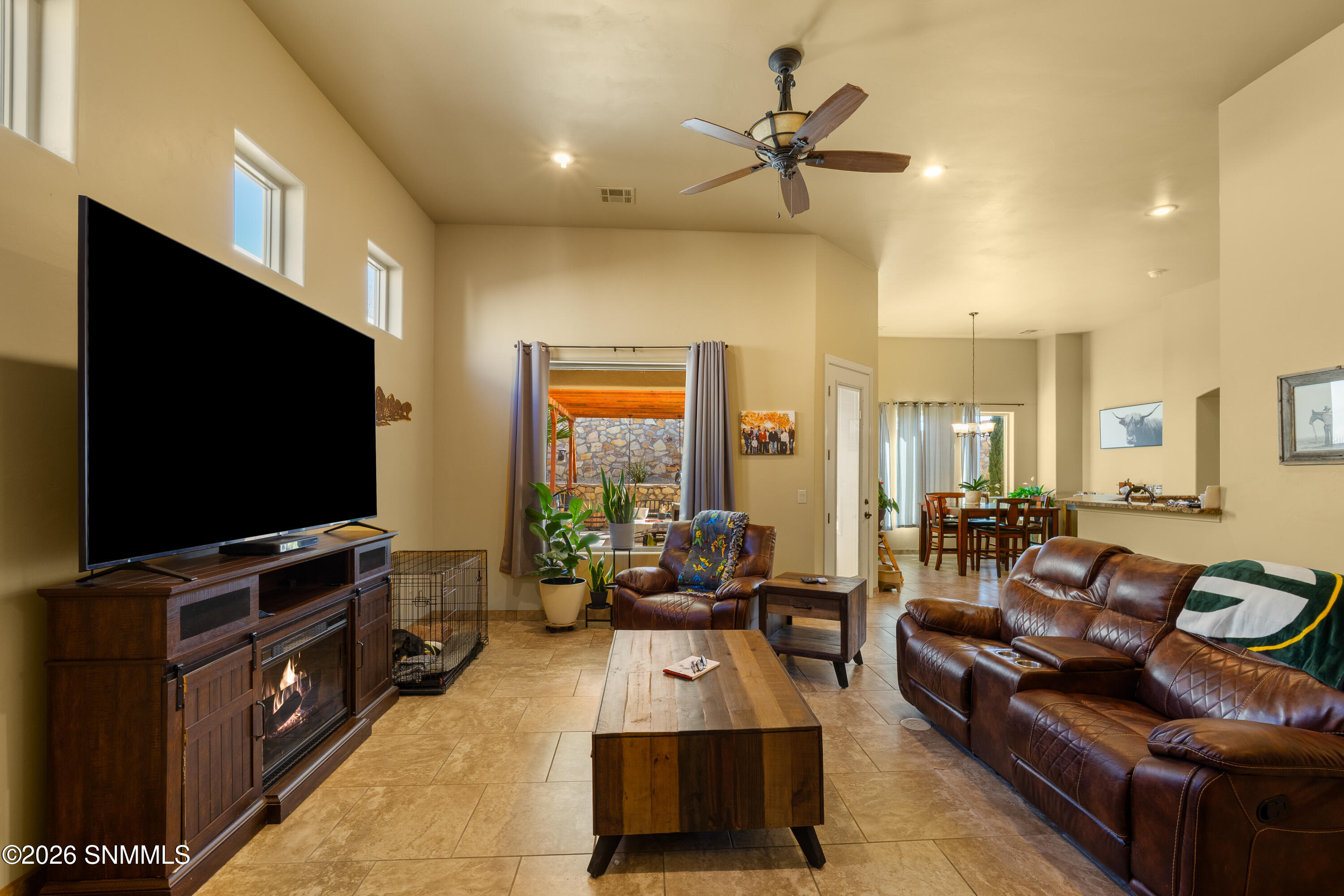 2014 -El-Presidio-Ct-MLS-Camara-Guy-25