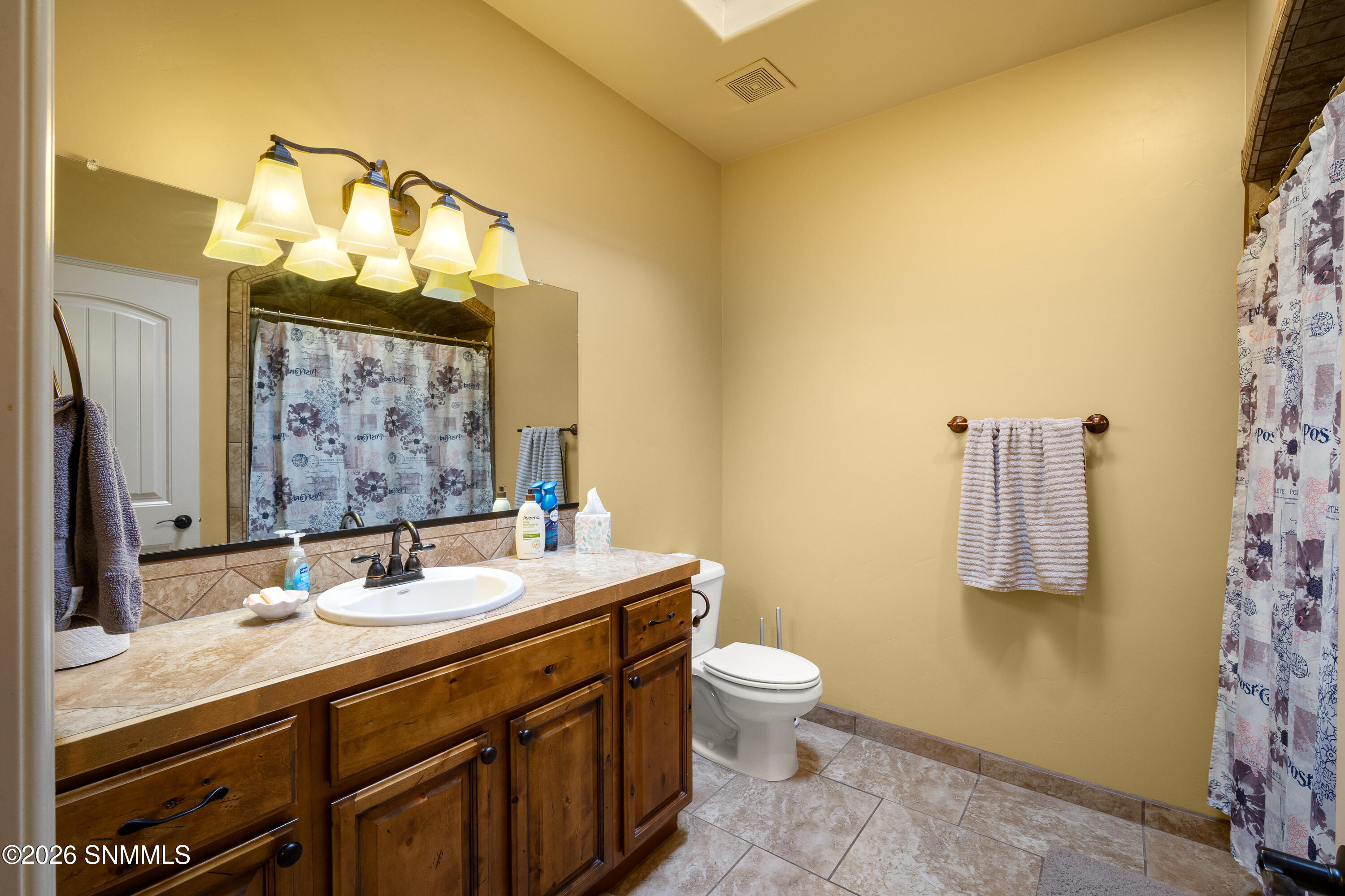 2014 -El-Presidio-Ct-MLS-Camara-Guy-38