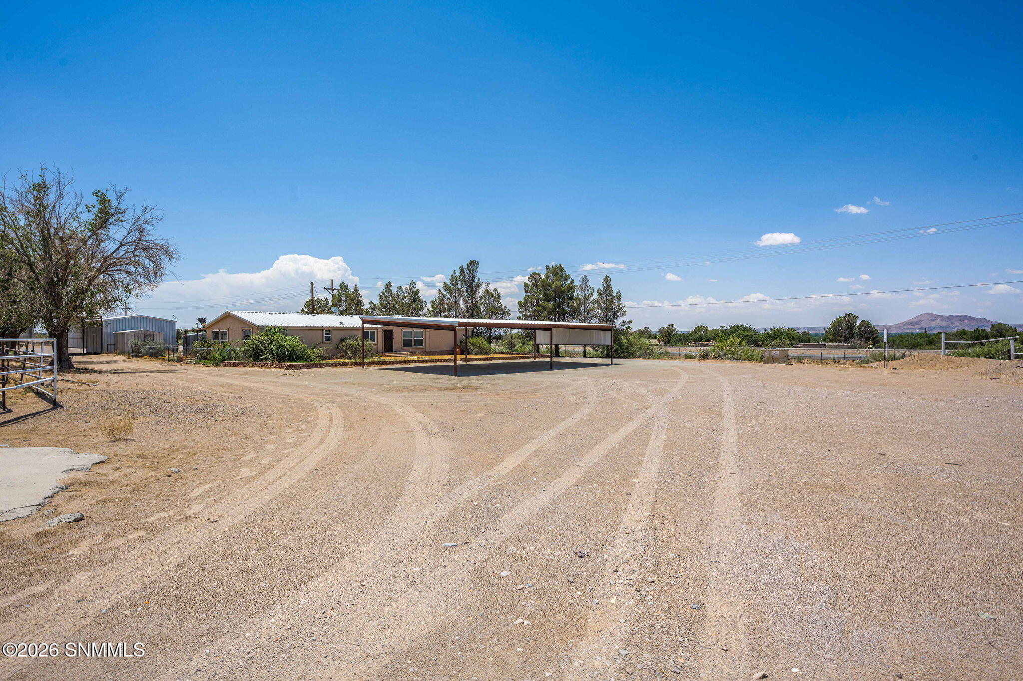 17-web-or-mls-Snappin Homes (DelRey5185)