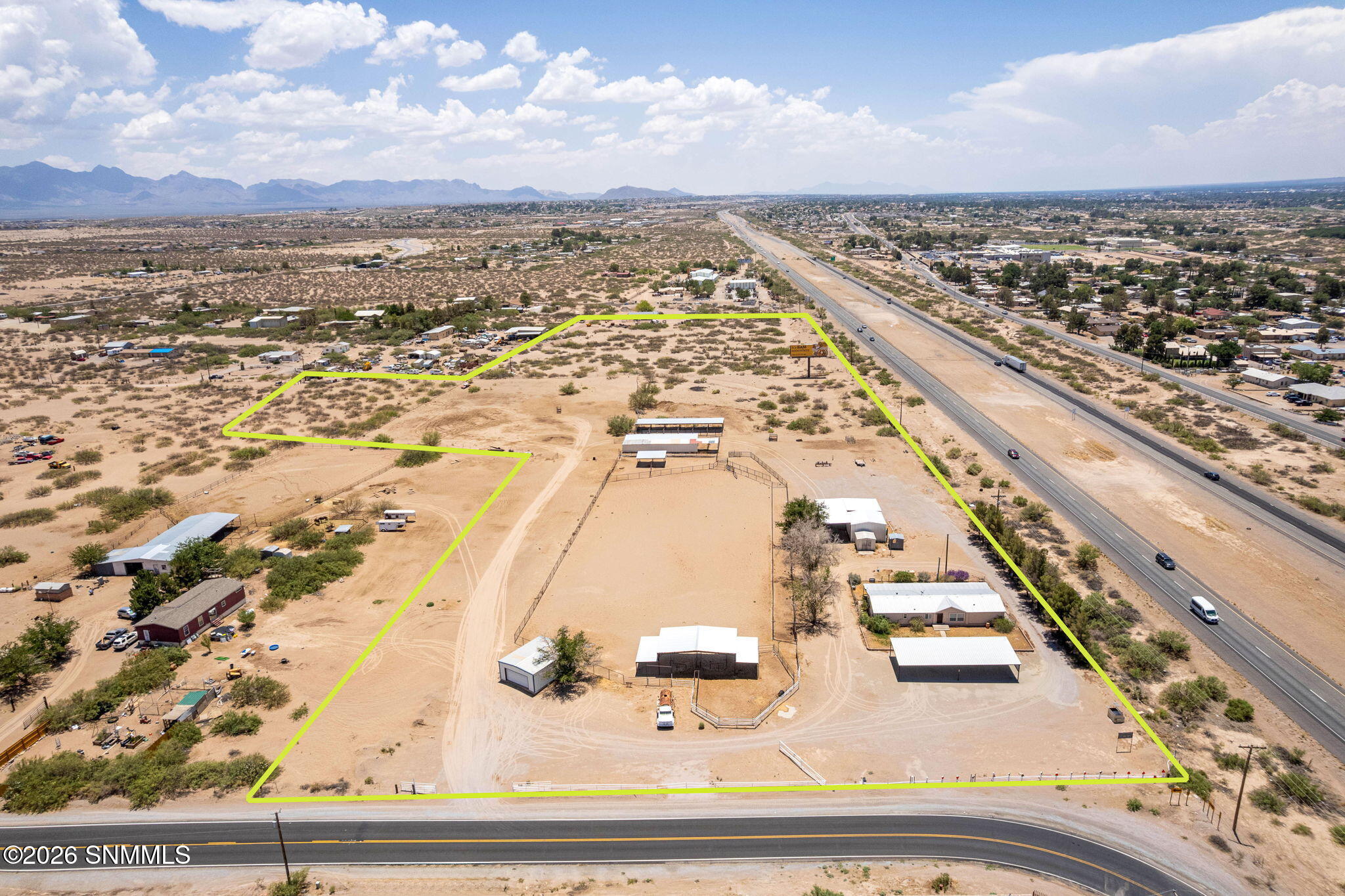 1-web-or-mls-Snappin Homes (DelRey5185)-