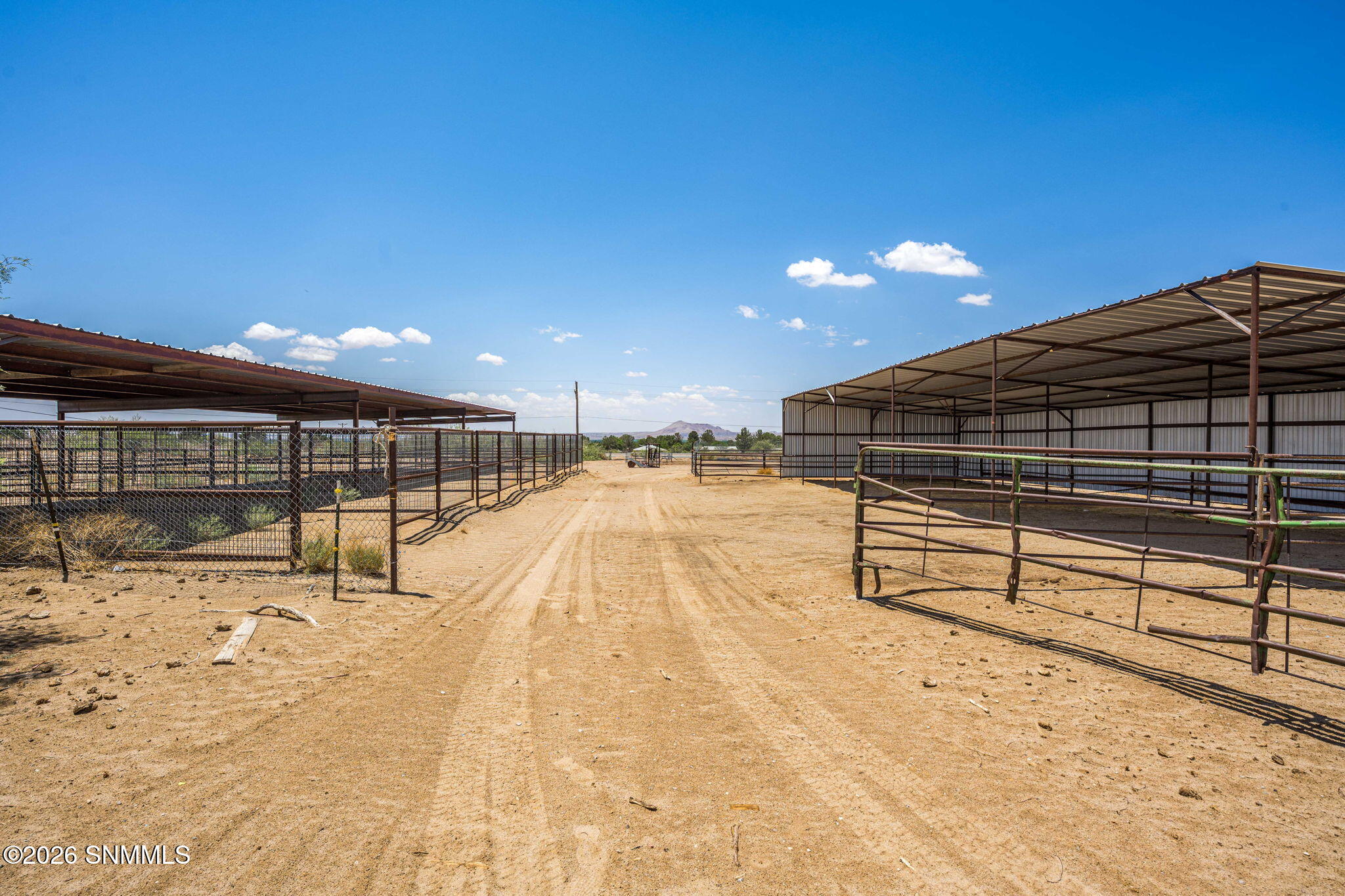 64-web-or-mls-Snappin Homes (DelRey5185)