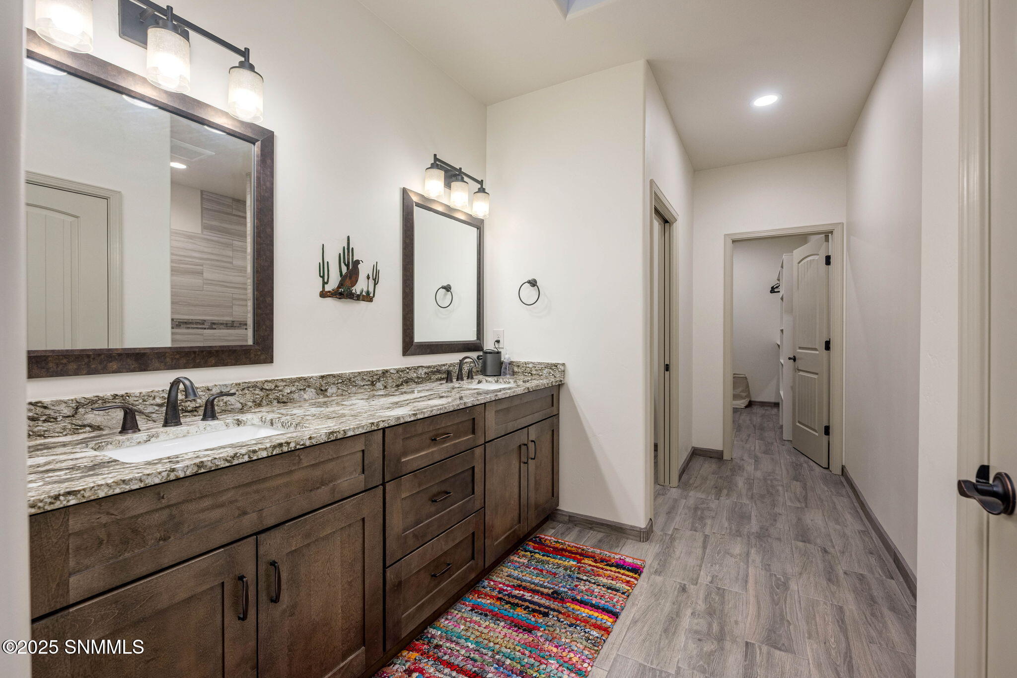 29-web-or-mls-Snappin Homes (WillowBloom