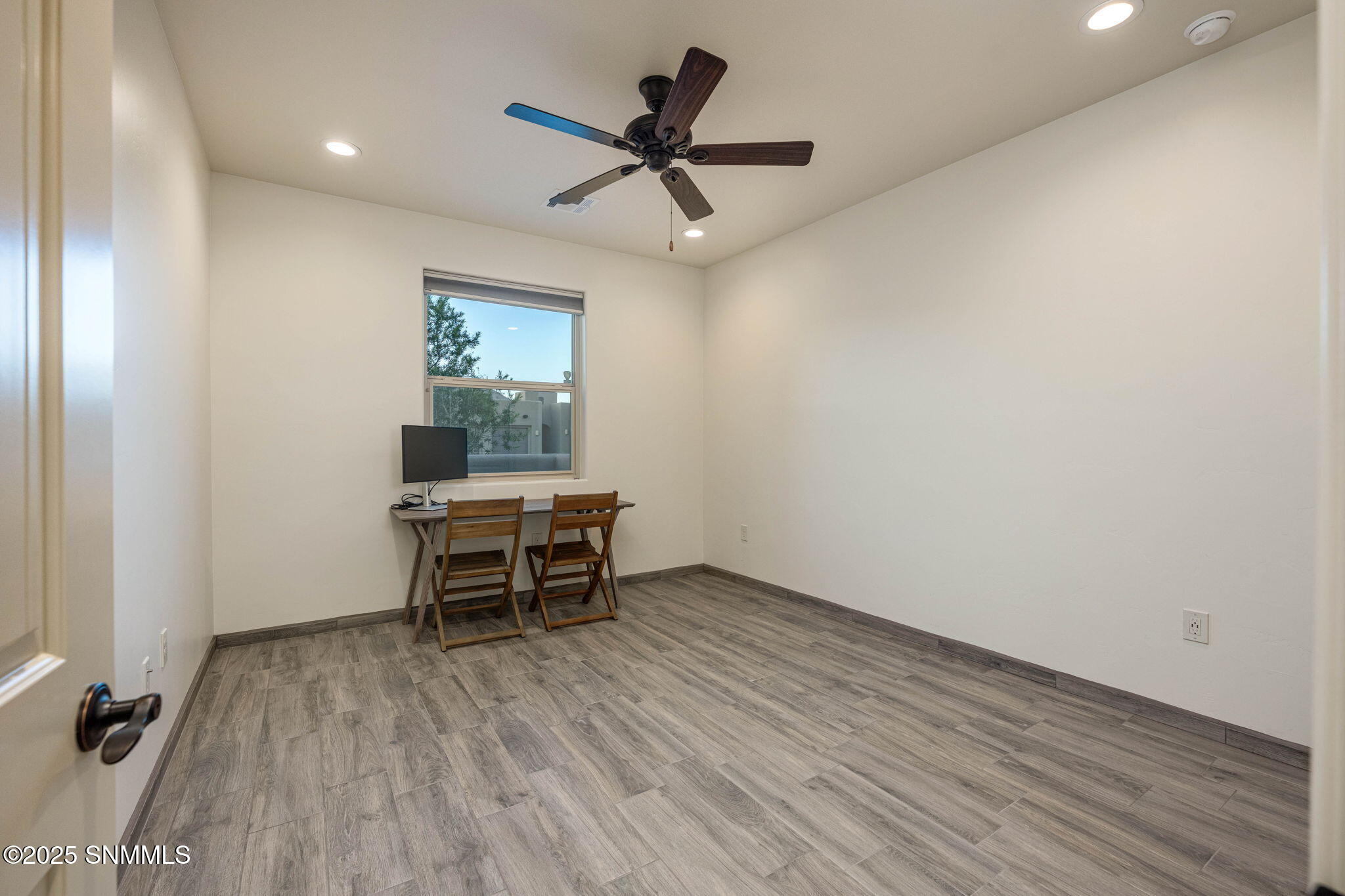 35-web-or-mls-Snappin Homes (WillowBloom