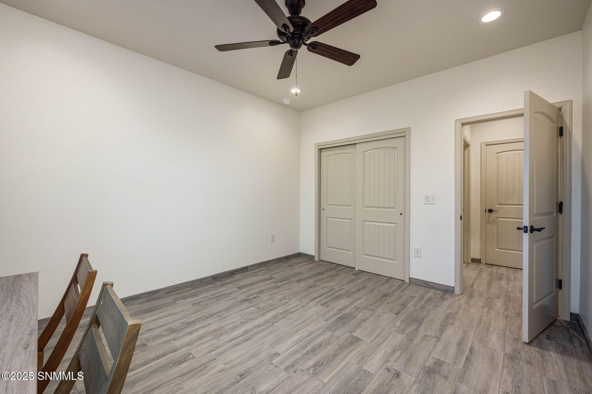 36-web-or-mls-Snappin Homes (WillowBloom