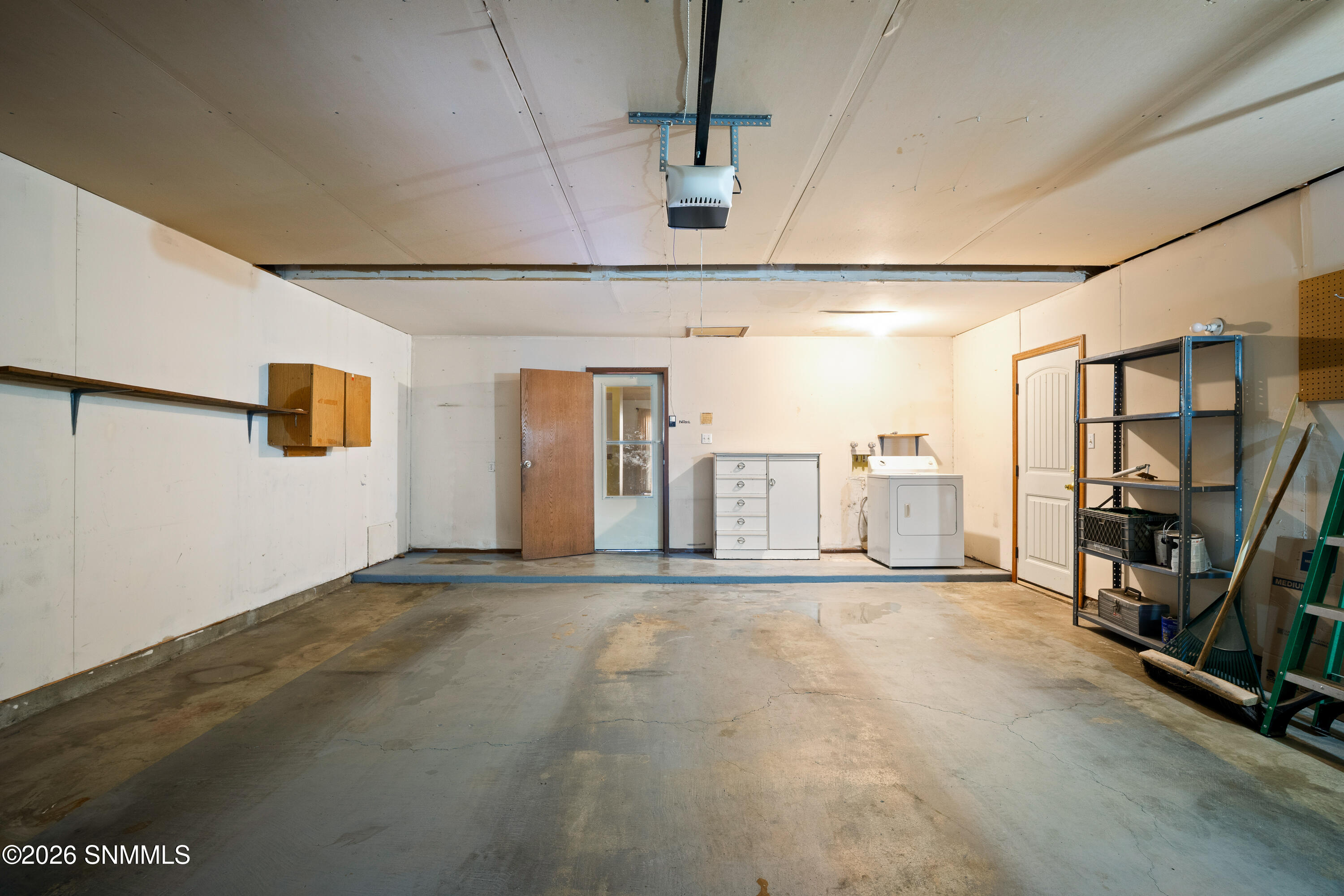 1741-Webster-MLS-Camera-Guy-37