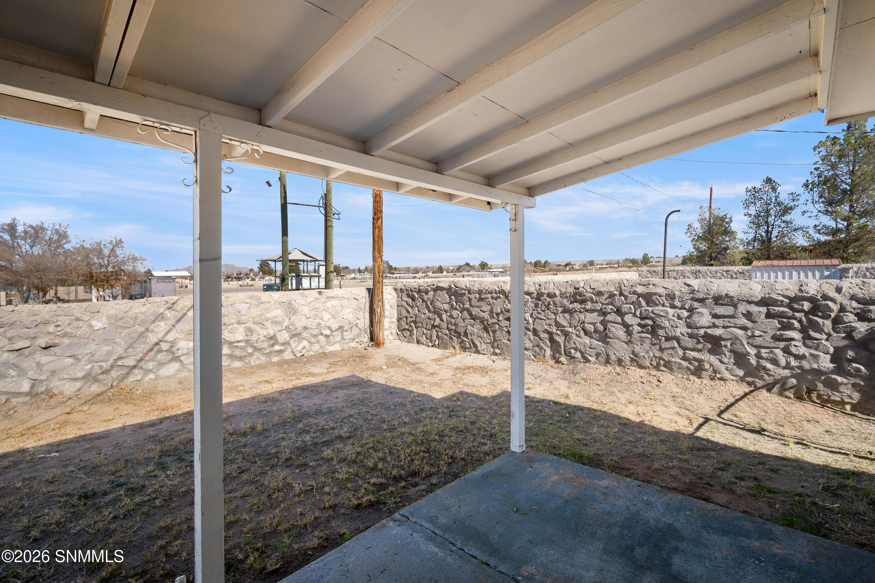 1741-Webster-MLS-Camera-Guy-44