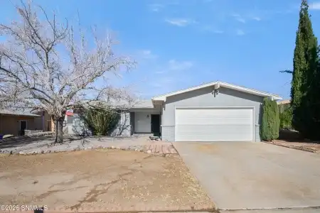 1741 Webster Avenue, Las Cruces, New Mexico 88001, 3 Bedrooms Bedrooms, ,1.75 BathroomsBathrooms,Residential,For Sale,Webster,2600208