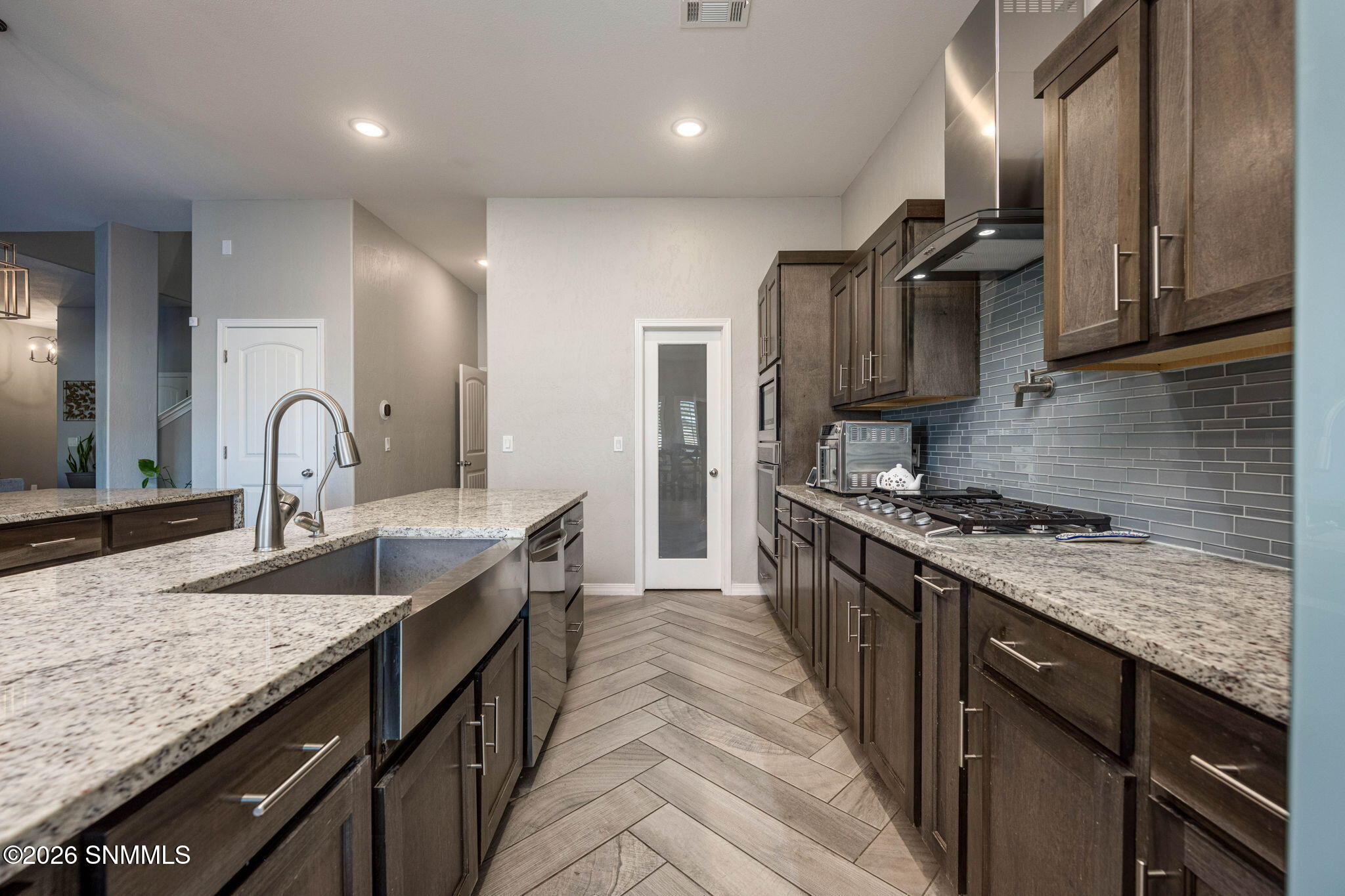 672 La Entrada Cir (68)