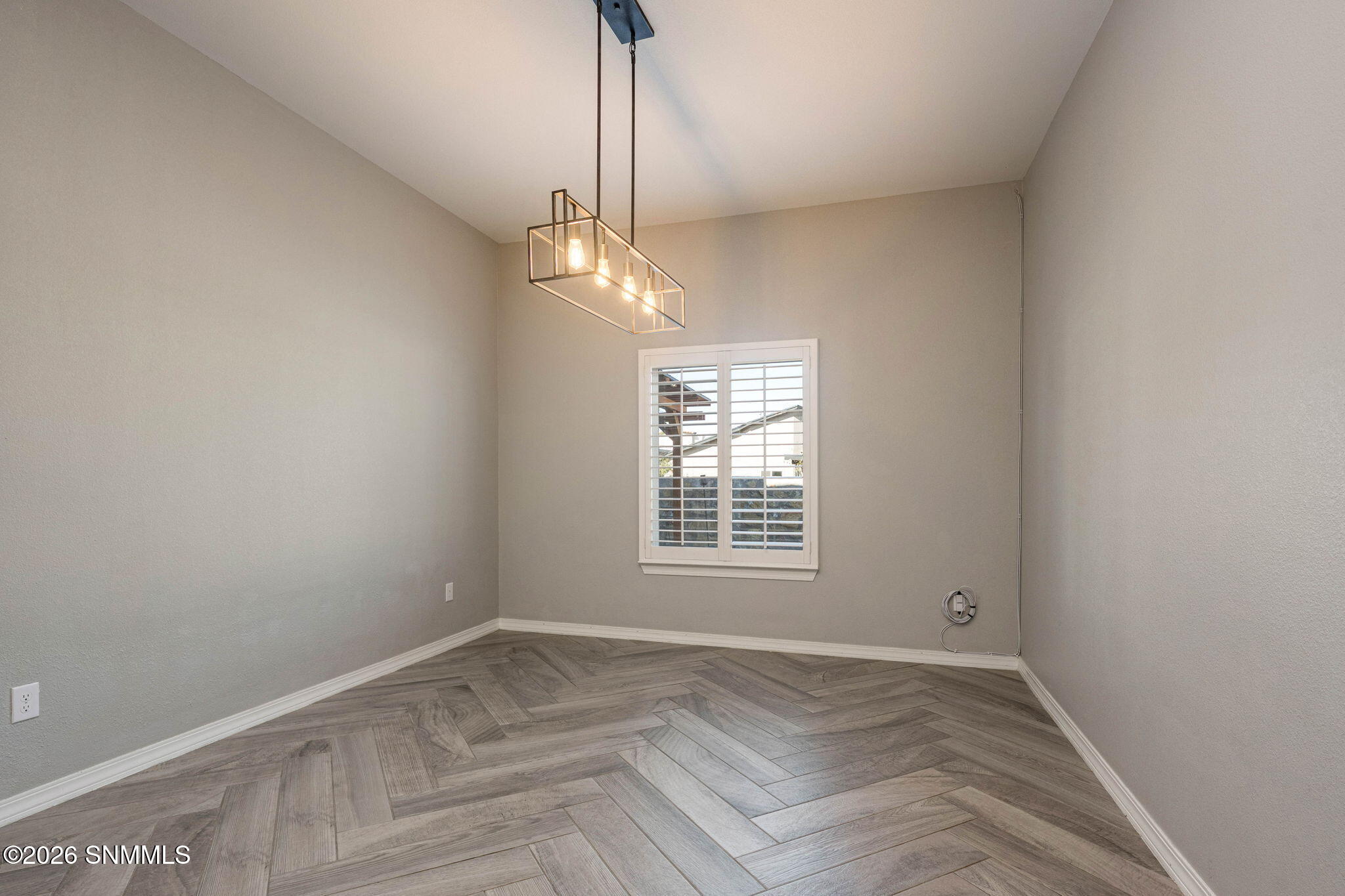 672 La Entrada Cir (72)