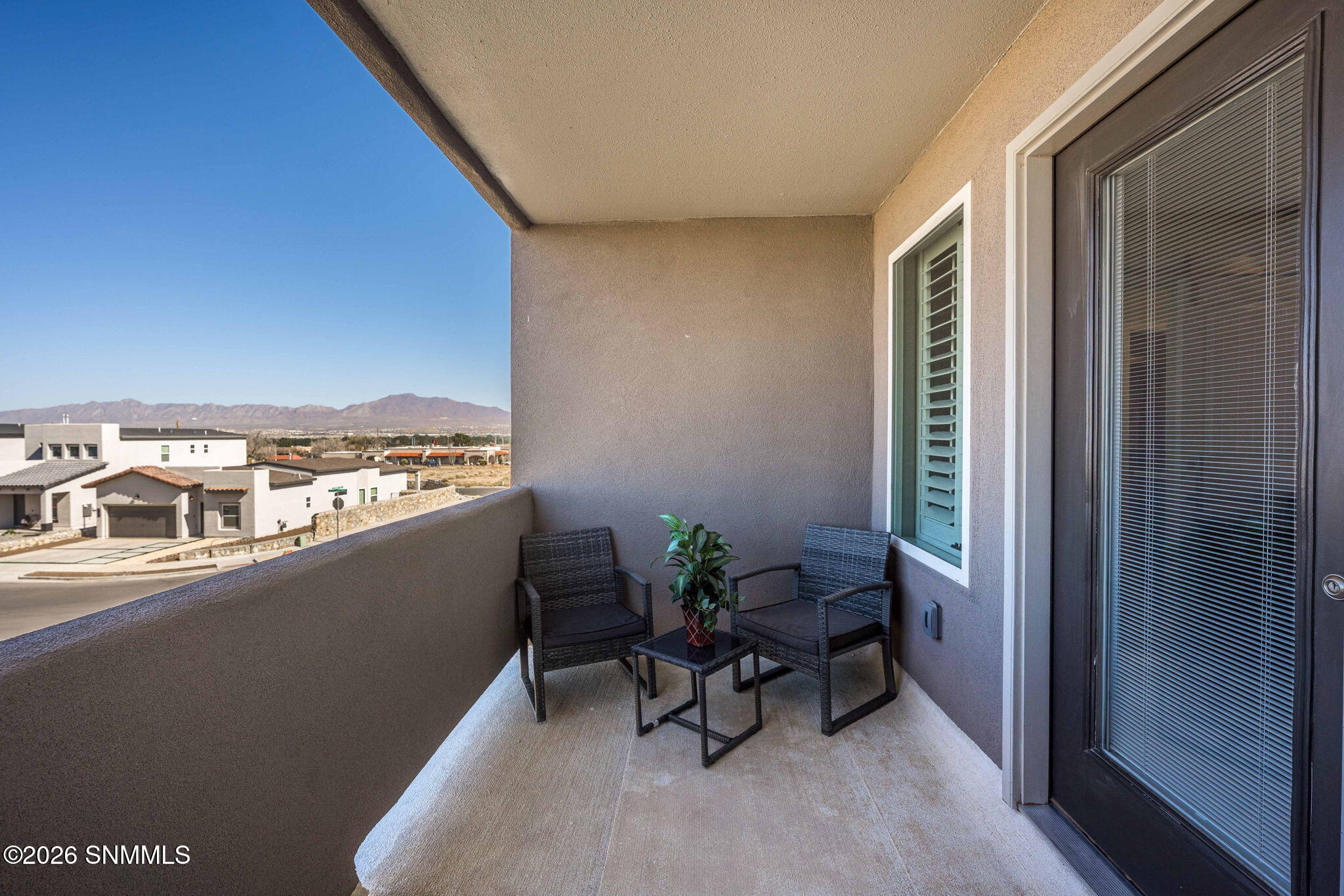 672 La Entrada Cir (9)