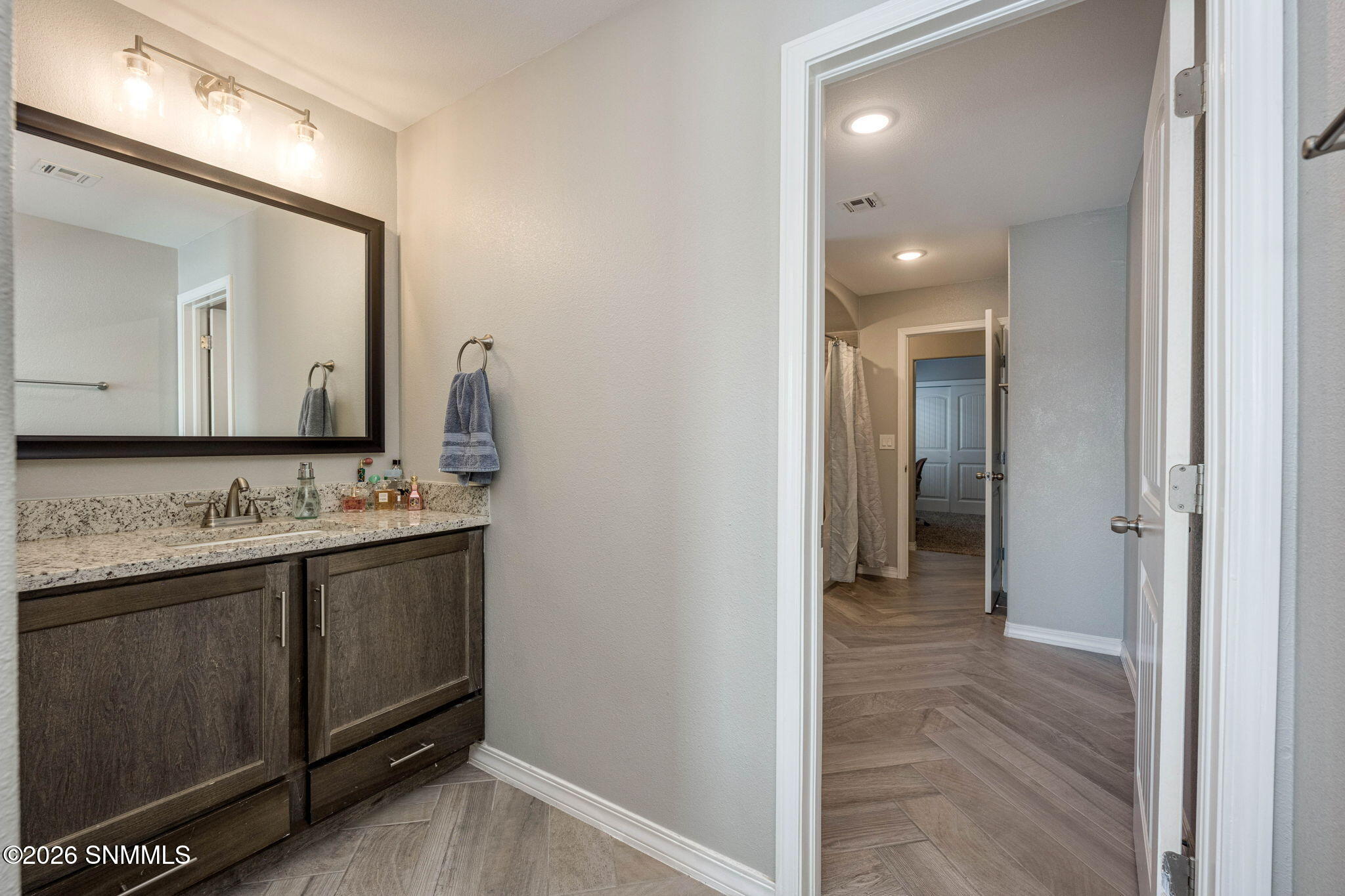 672 La Entrada Cir (25)