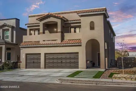 672 La Entrada Circle, Sunland Park, New Mexico 88063, 5 Bedrooms Bedrooms, ,3.5 BathroomsBathrooms,Residential,For Sale,La Entrada,2600400