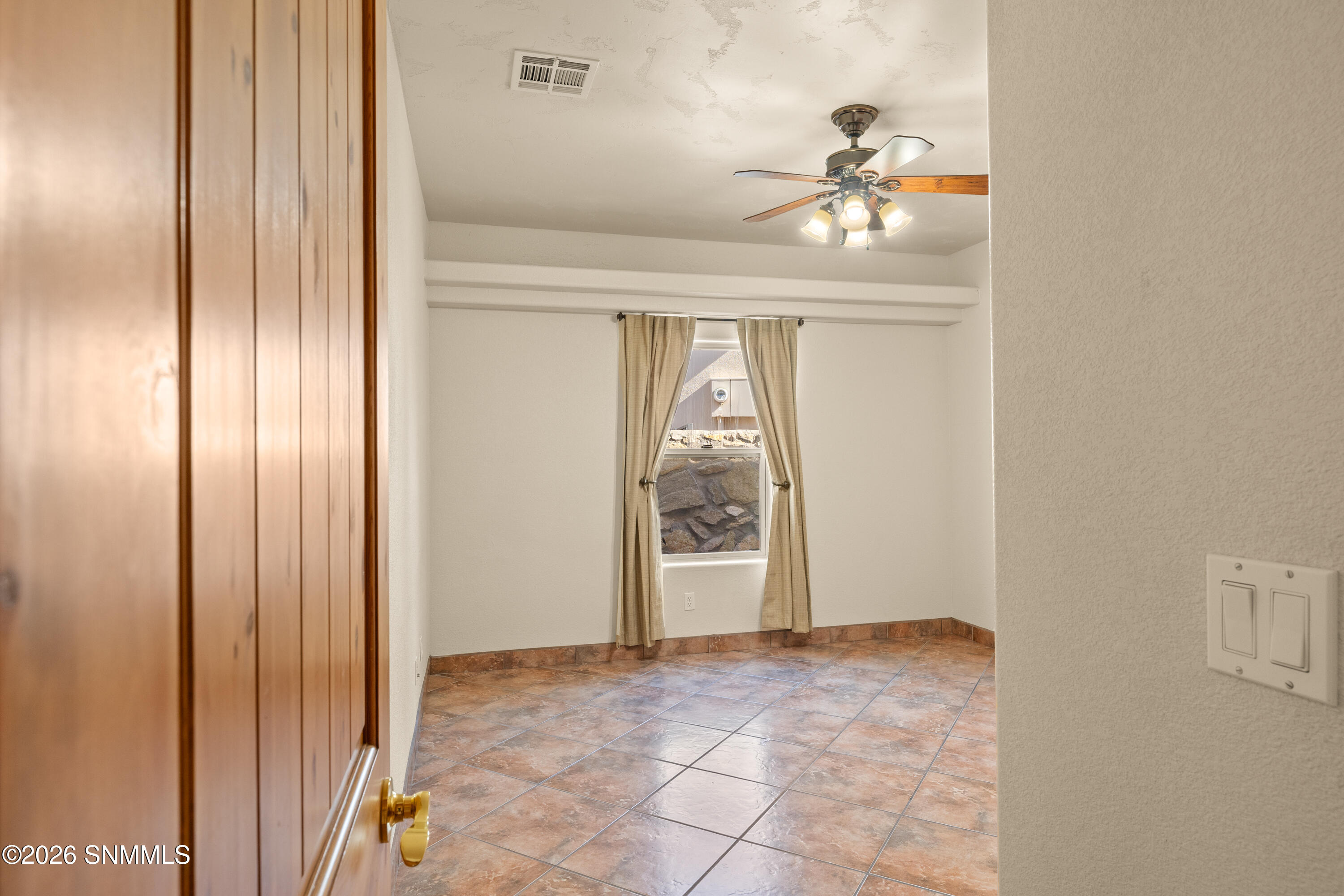 3589-Cave-Creek-MLS-Camera-Guy-26