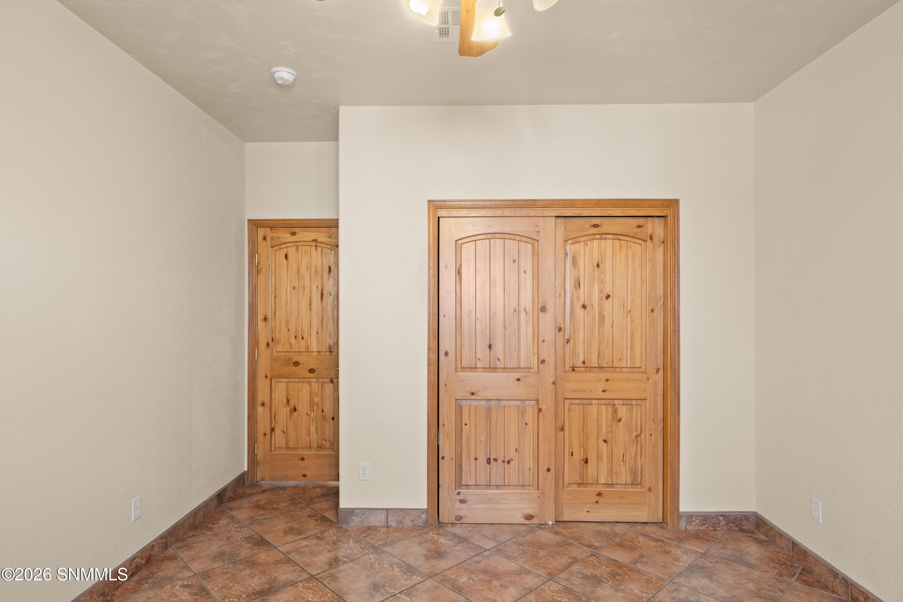 3589-Cave-Creek-MLS-Camera-Guy-29