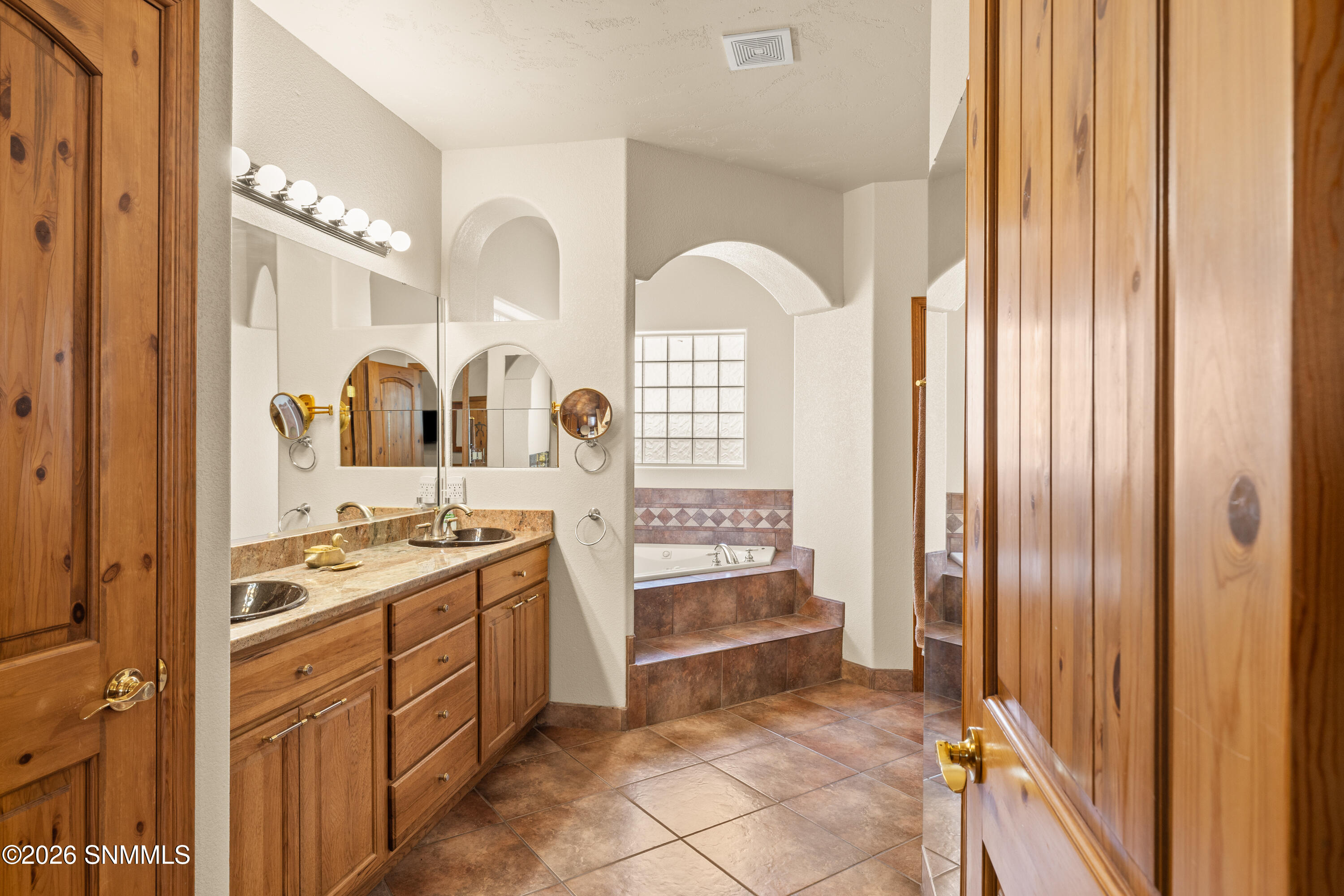 3589-Cave-Creek-MLS-Camera-Guy-34