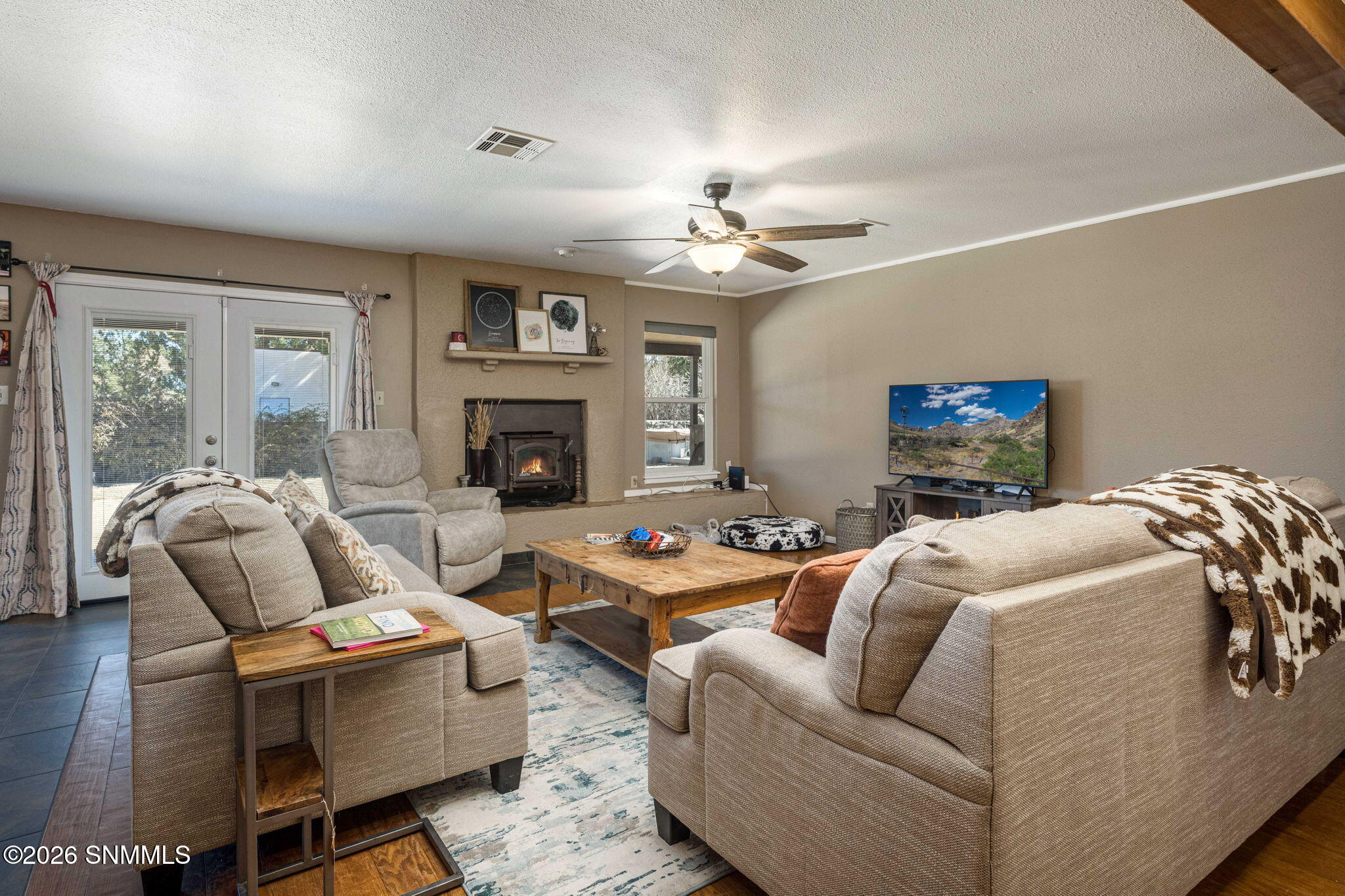 15-web-or-mls-Snappin Homes (Singer5240)