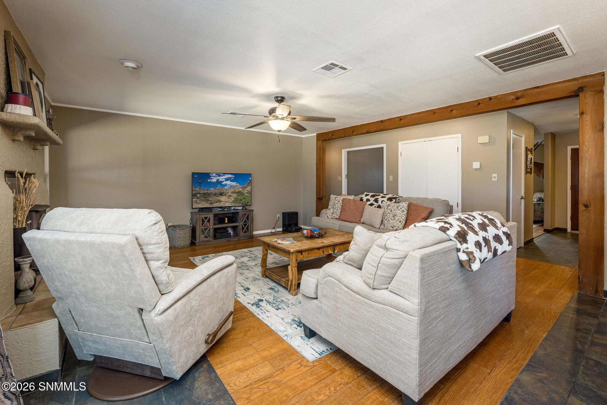 18-web-or-mls-Snappin Homes (Singer5240)