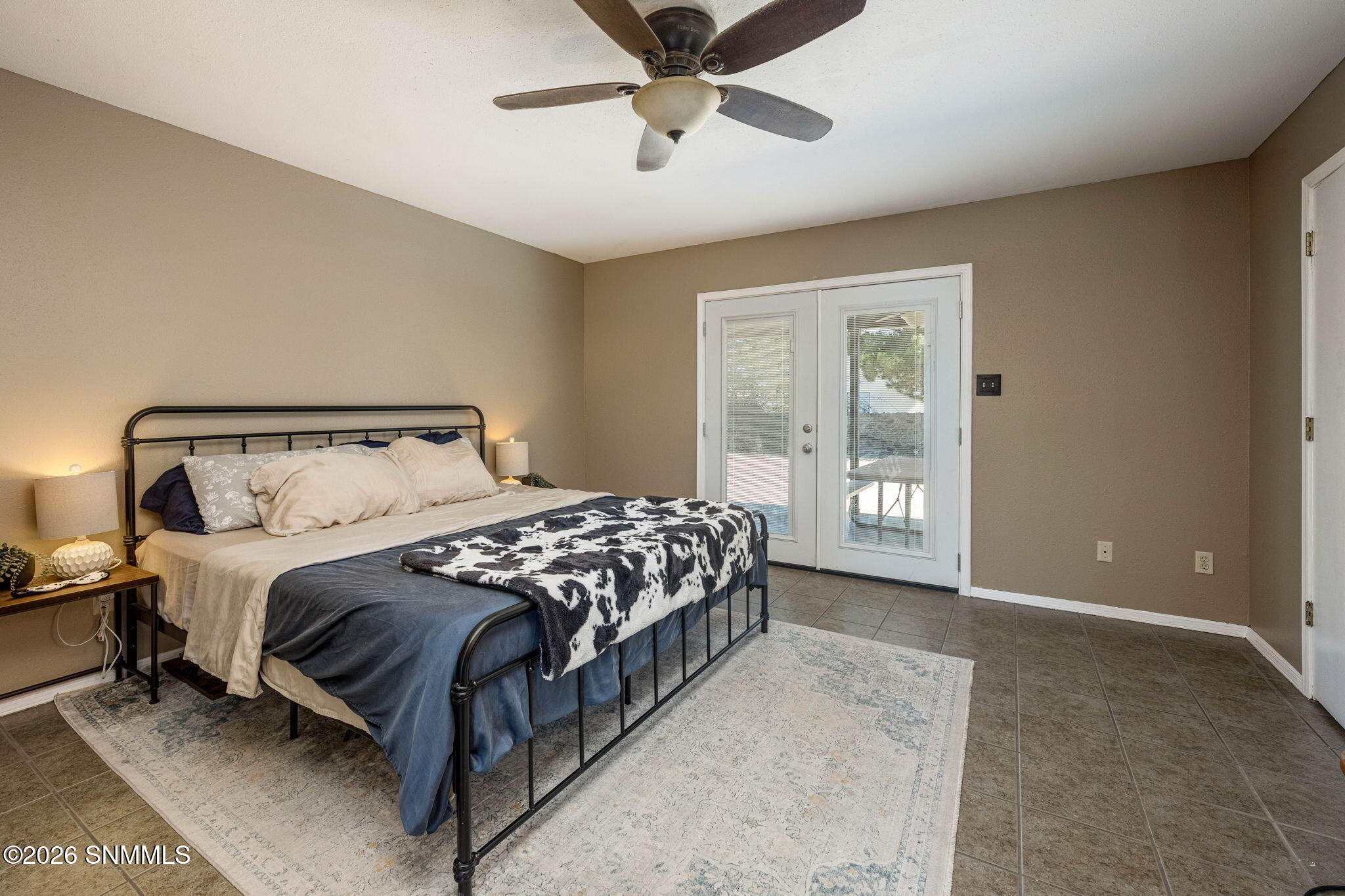 30-web-or-mls-Snappin Homes (Singer5240)