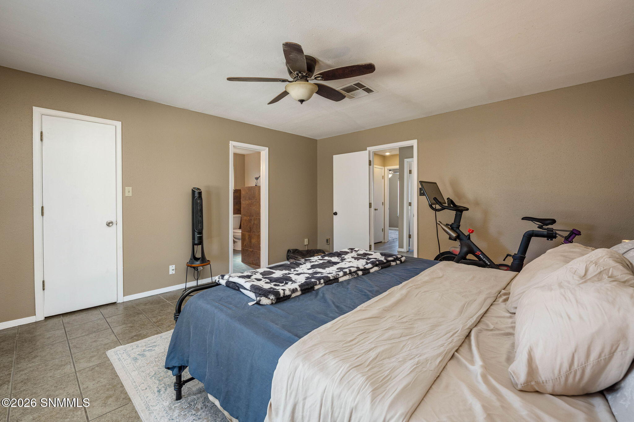 31-web-or-mls-Snappin Homes (Singer5240)