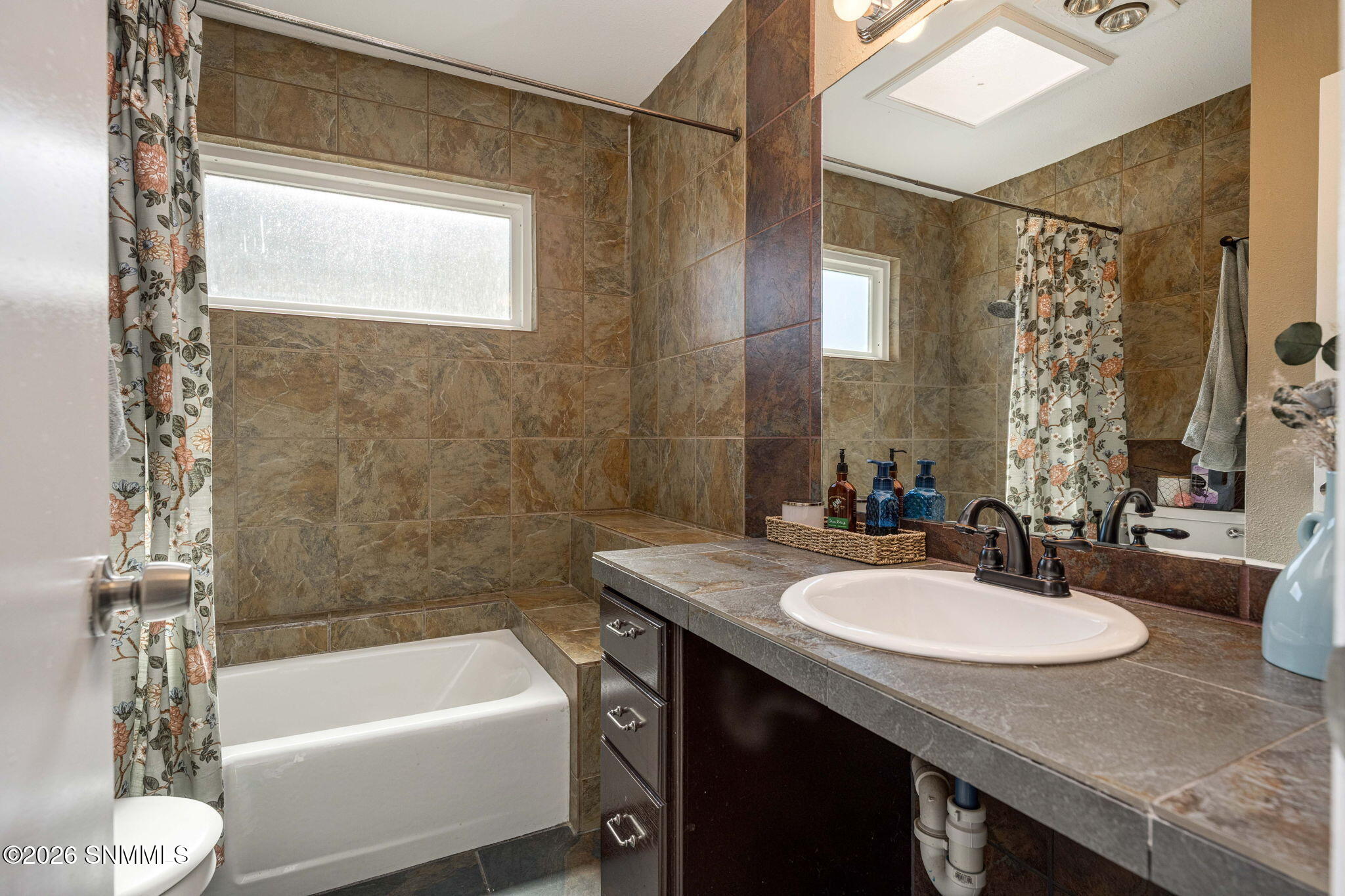 36-web-or-mls-Snappin Homes (Singer5240)