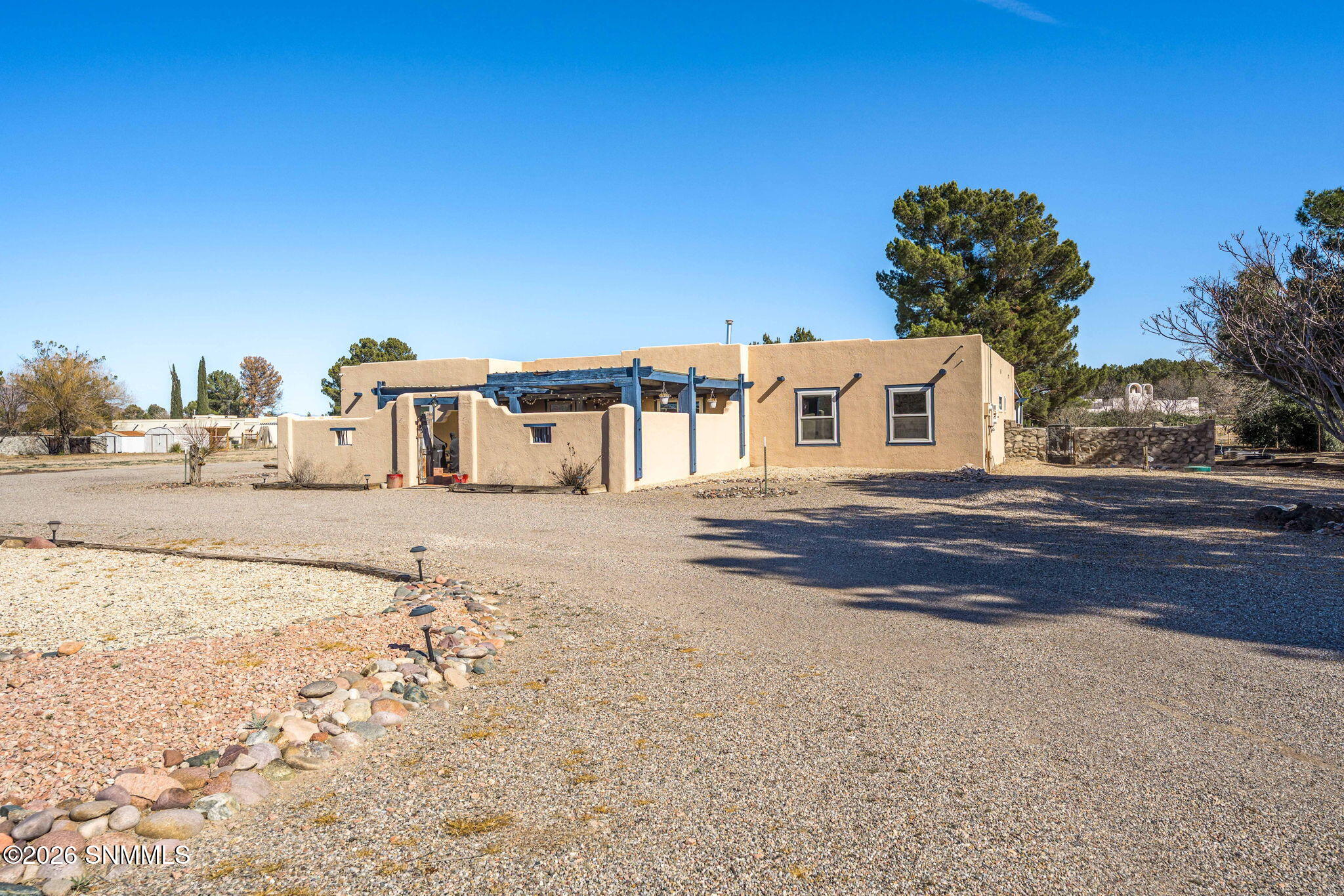 64-web-or-mls-Snappin Homes (Singer5240)