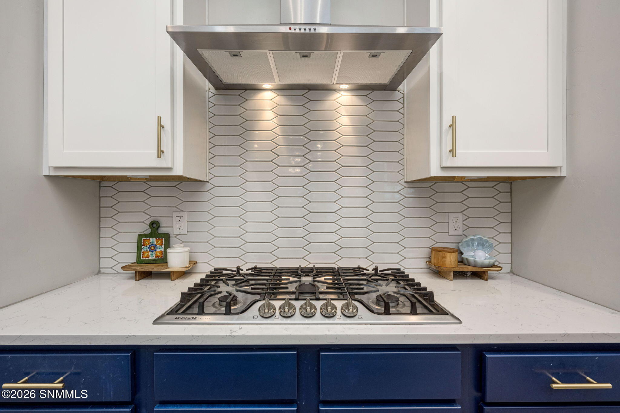 14-web-or-mls-Snappin Homes (MarvinGarde