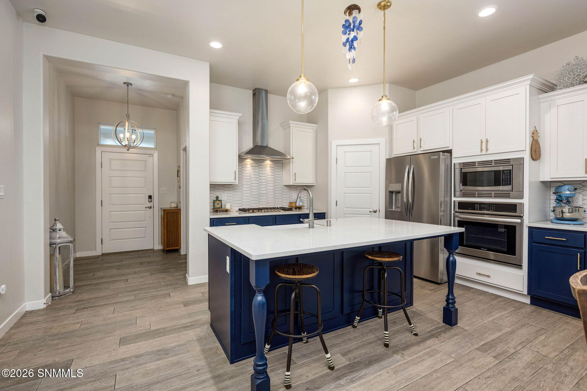 12-web-or-mls-Snappin Homes (MarvinGarde