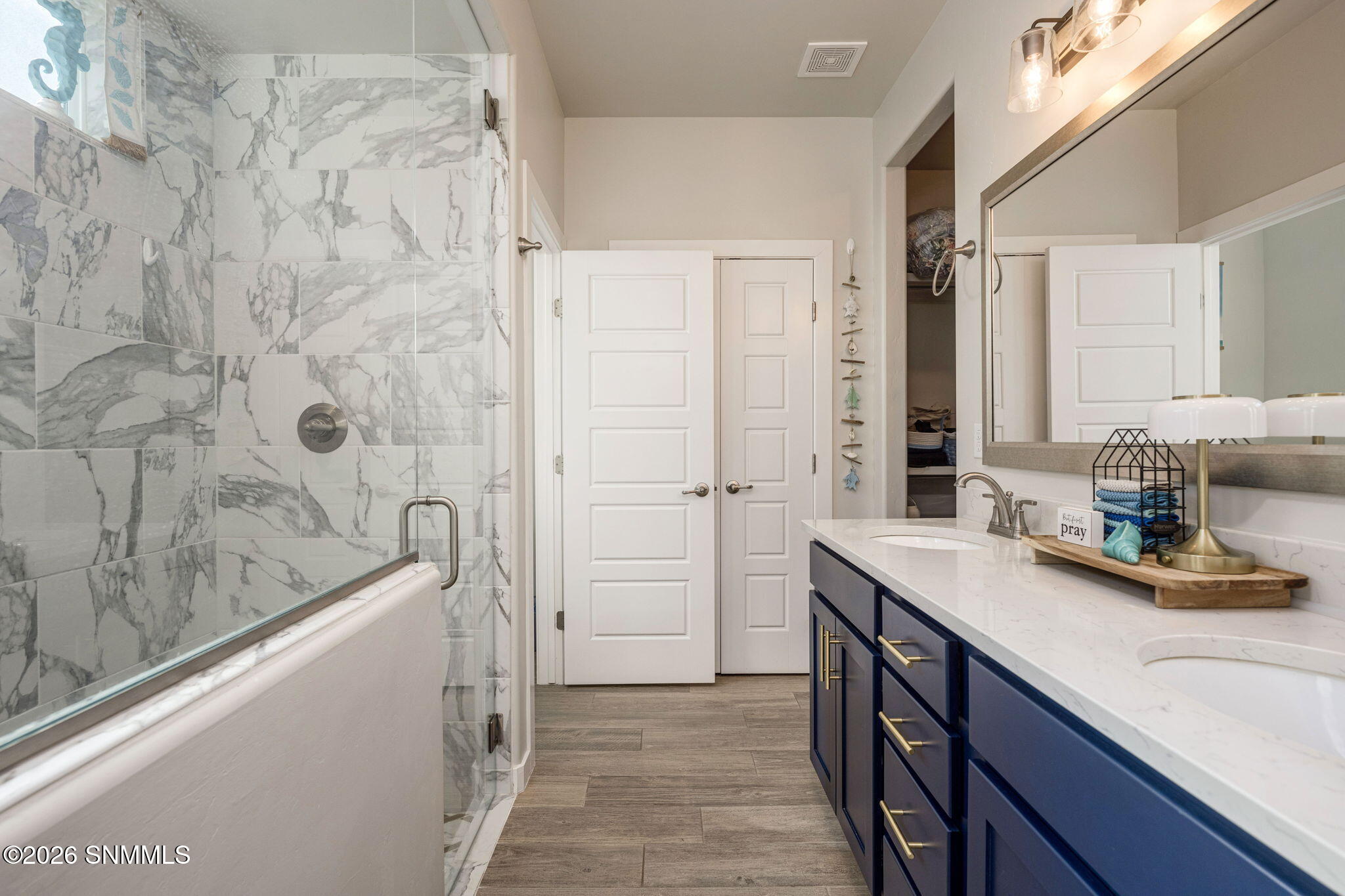 26-web-or-mls-Snappin Homes (MarvinGarde