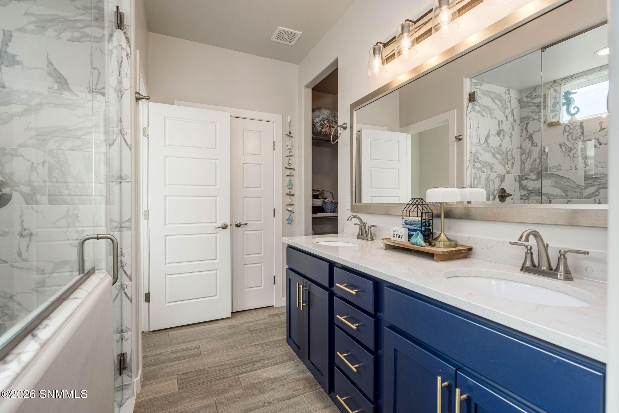 27-web-or-mls-Snappin Homes (MarvinGarde