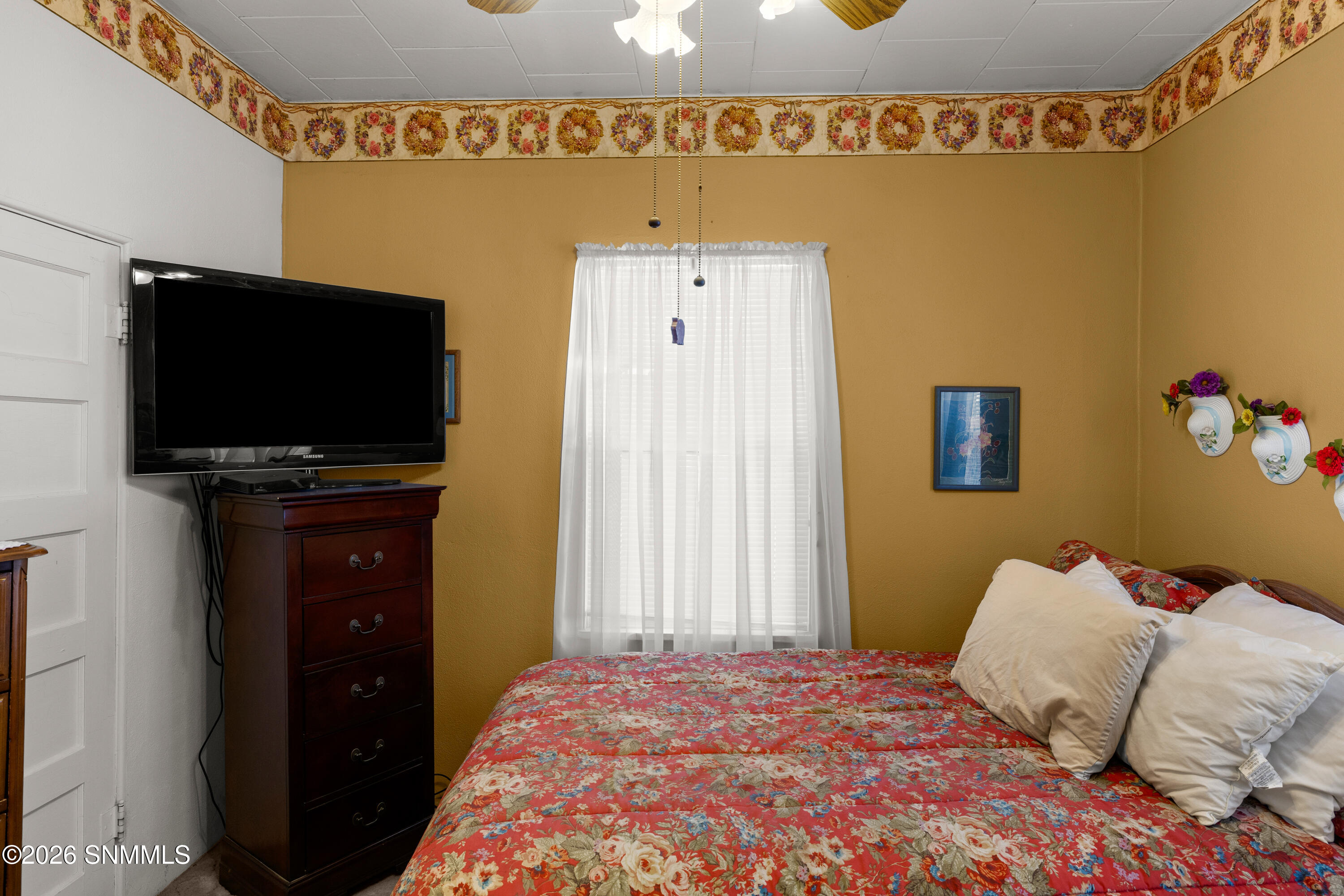 144-NM-187-MLS-Camera-Guy-16