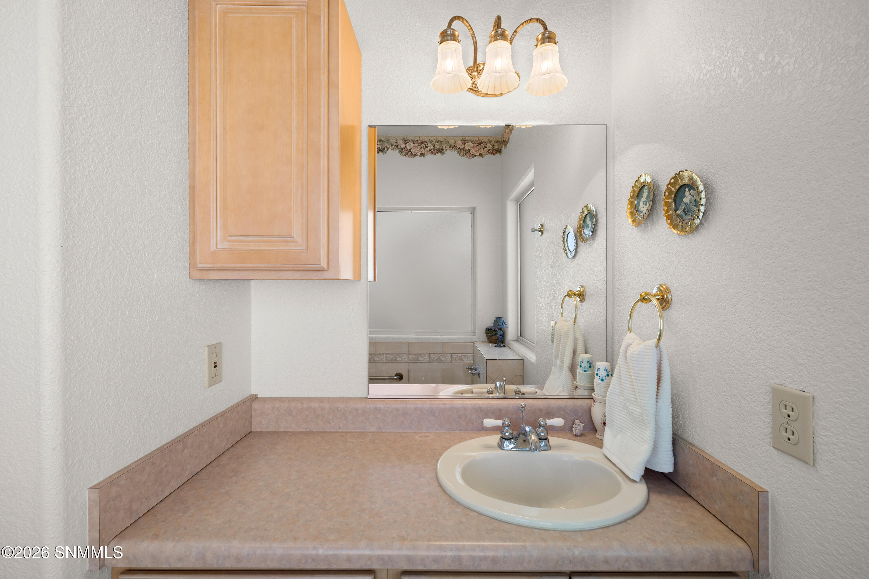 144-NM-187-MLS-Camera-Guy-19