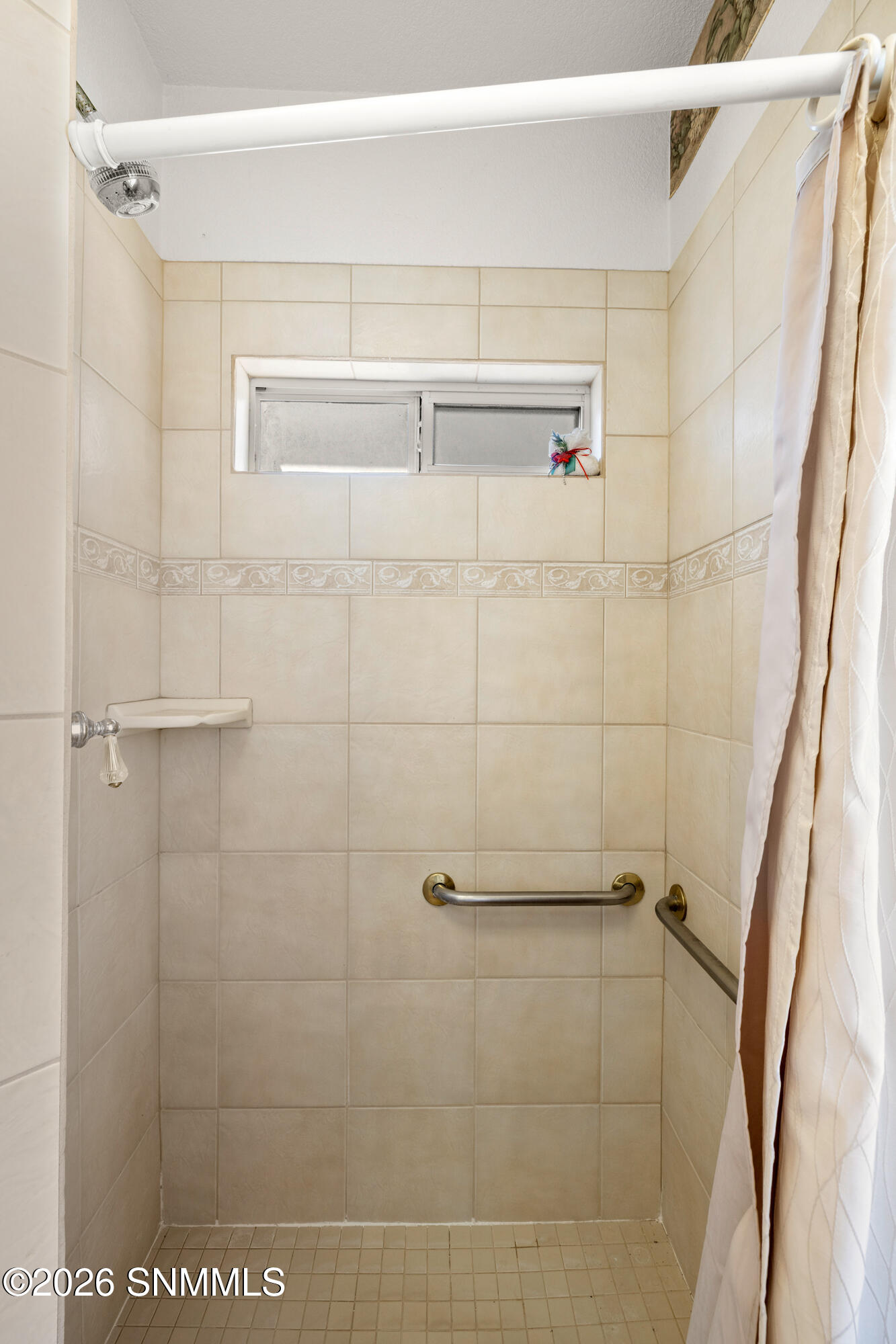 144-NM-187-MLS-Camera-Guy-21