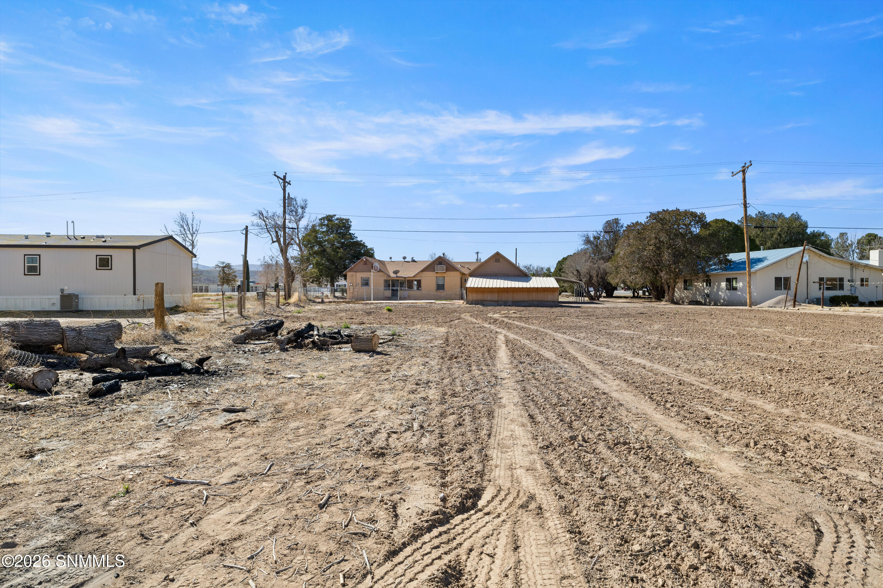 144-NM-187-MLS-Camera-Guy-32