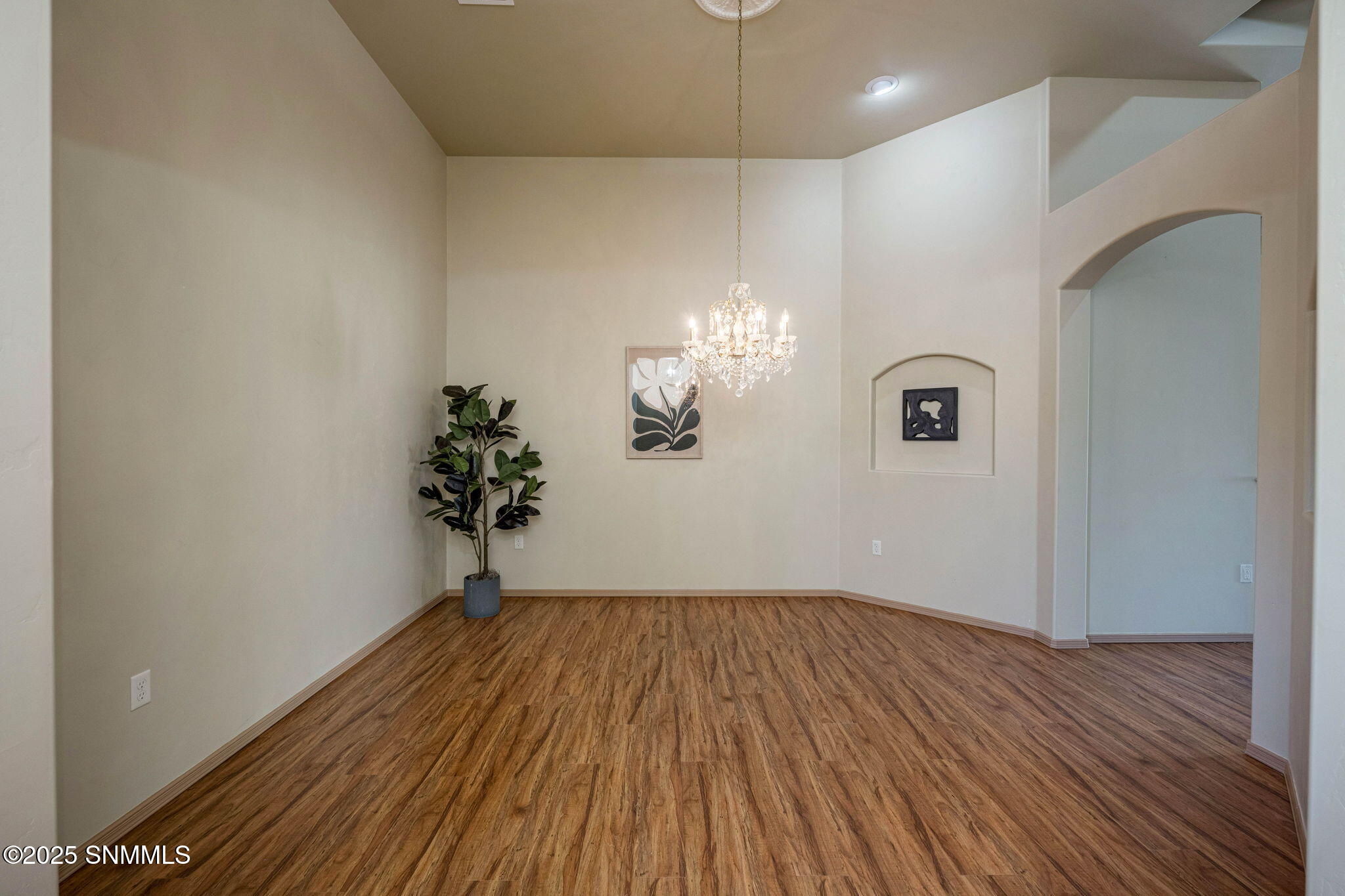 25-web-or-mls-Snappin Homes (SantaMinerv