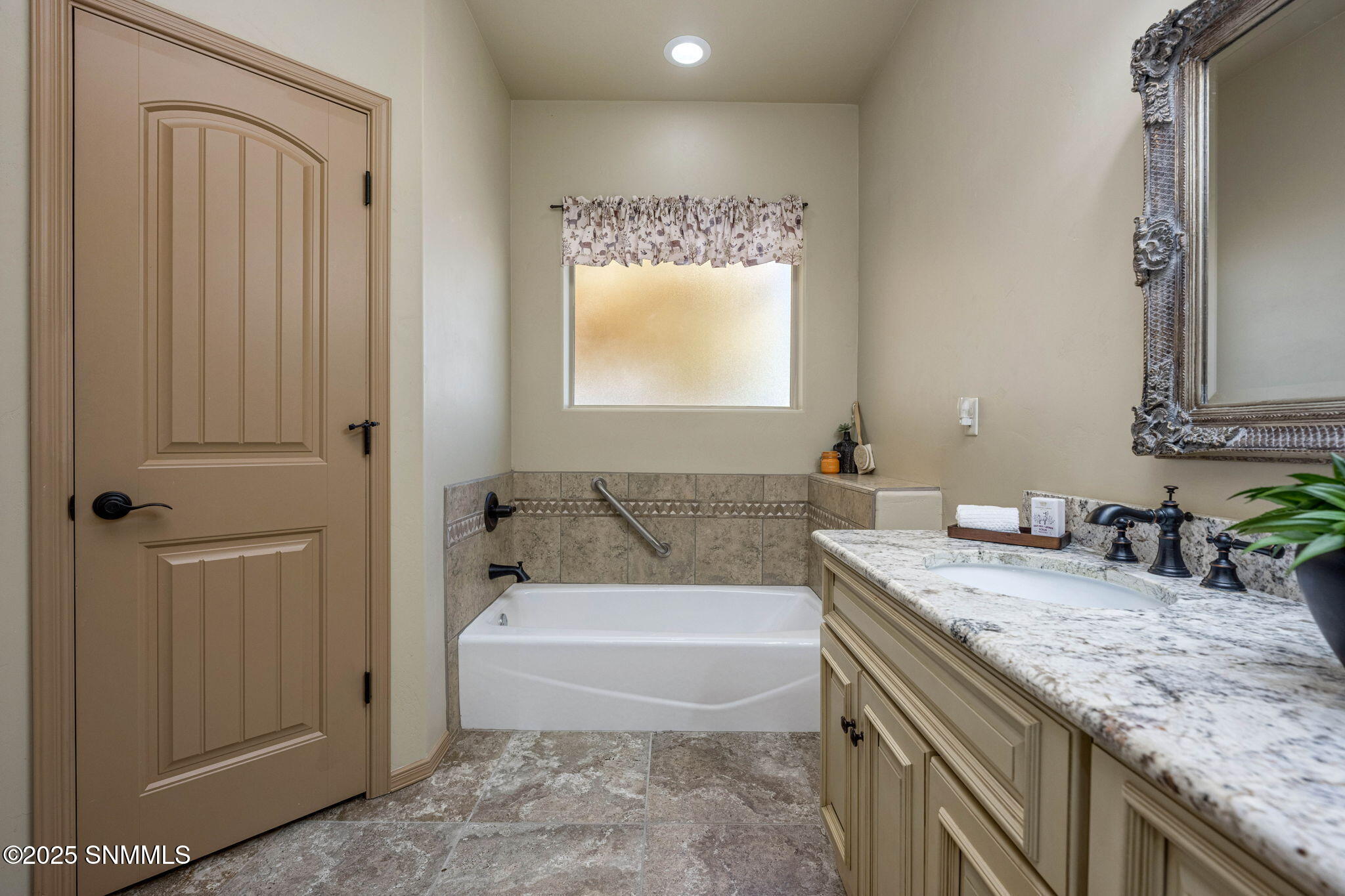 32-web-or-mls-Snappin Homes (SantaMinerv