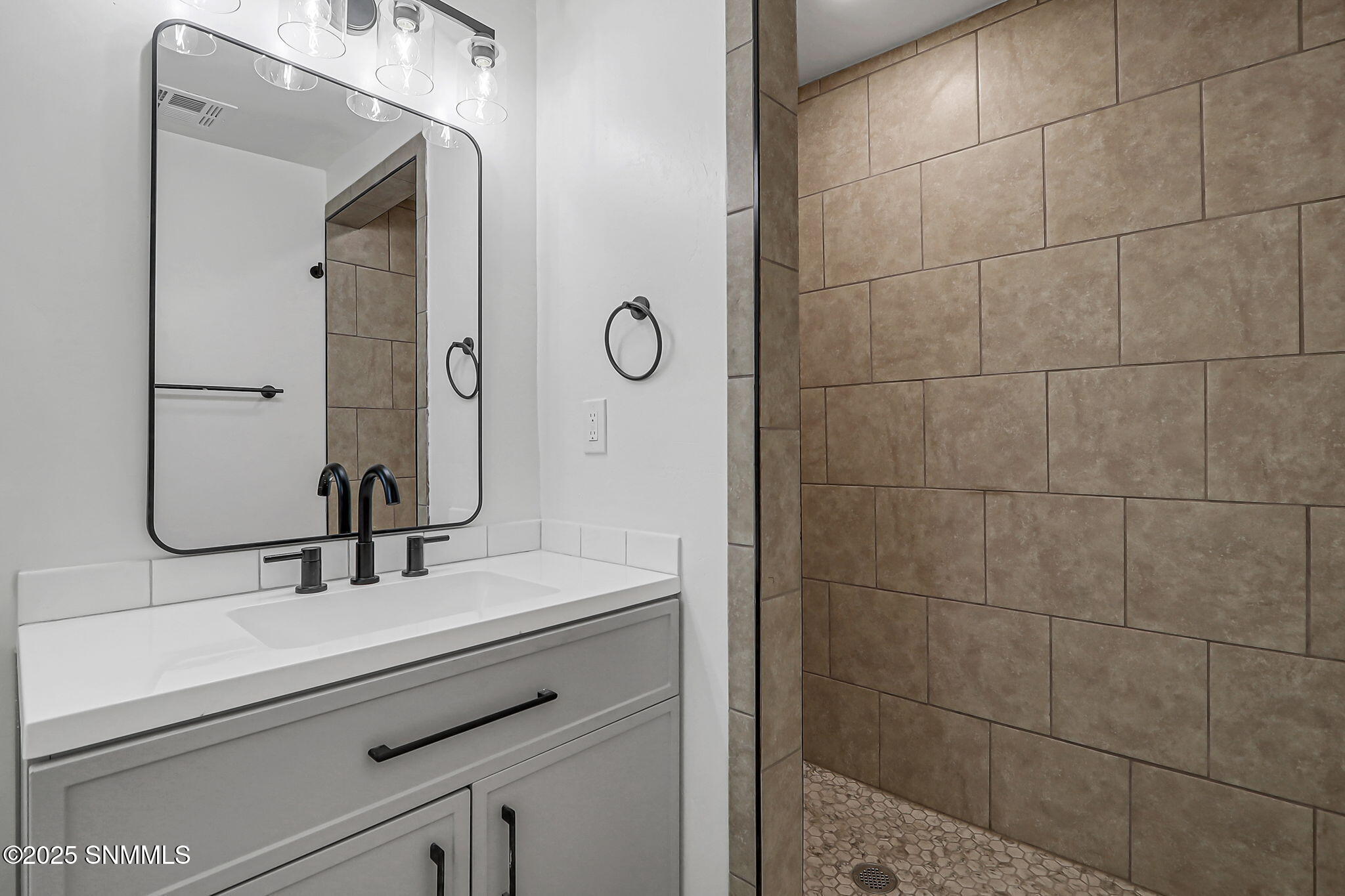 17-web-or-mls-IMG_7994