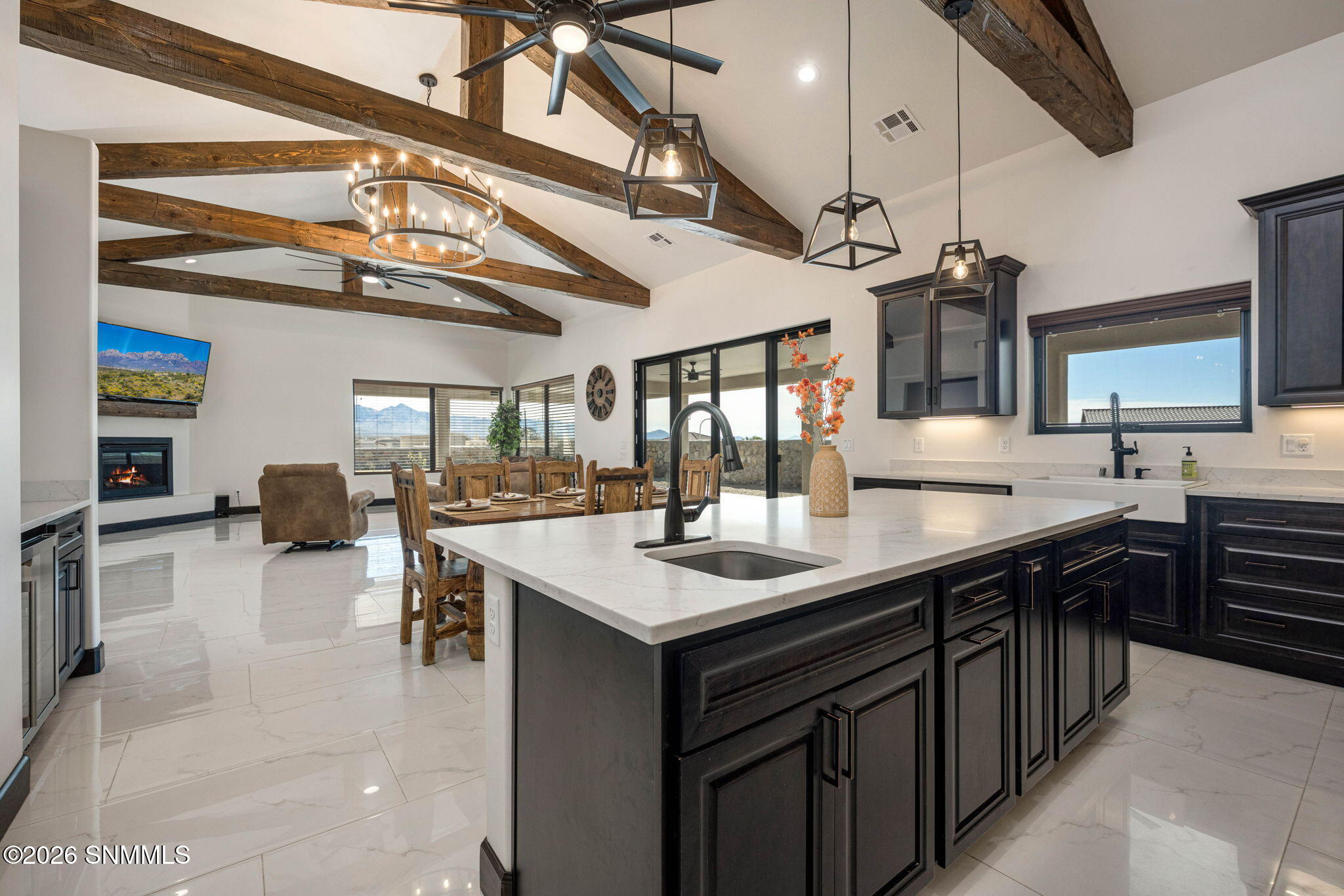 18-web-or-mls-Snappin Homes (MesaRico464