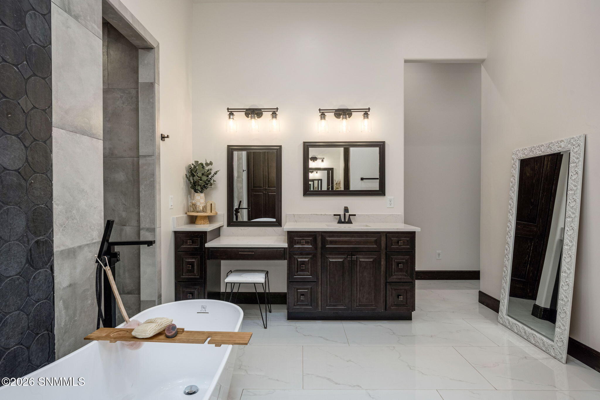 36-web-or-mls-Snappin Homes (MesaRico464