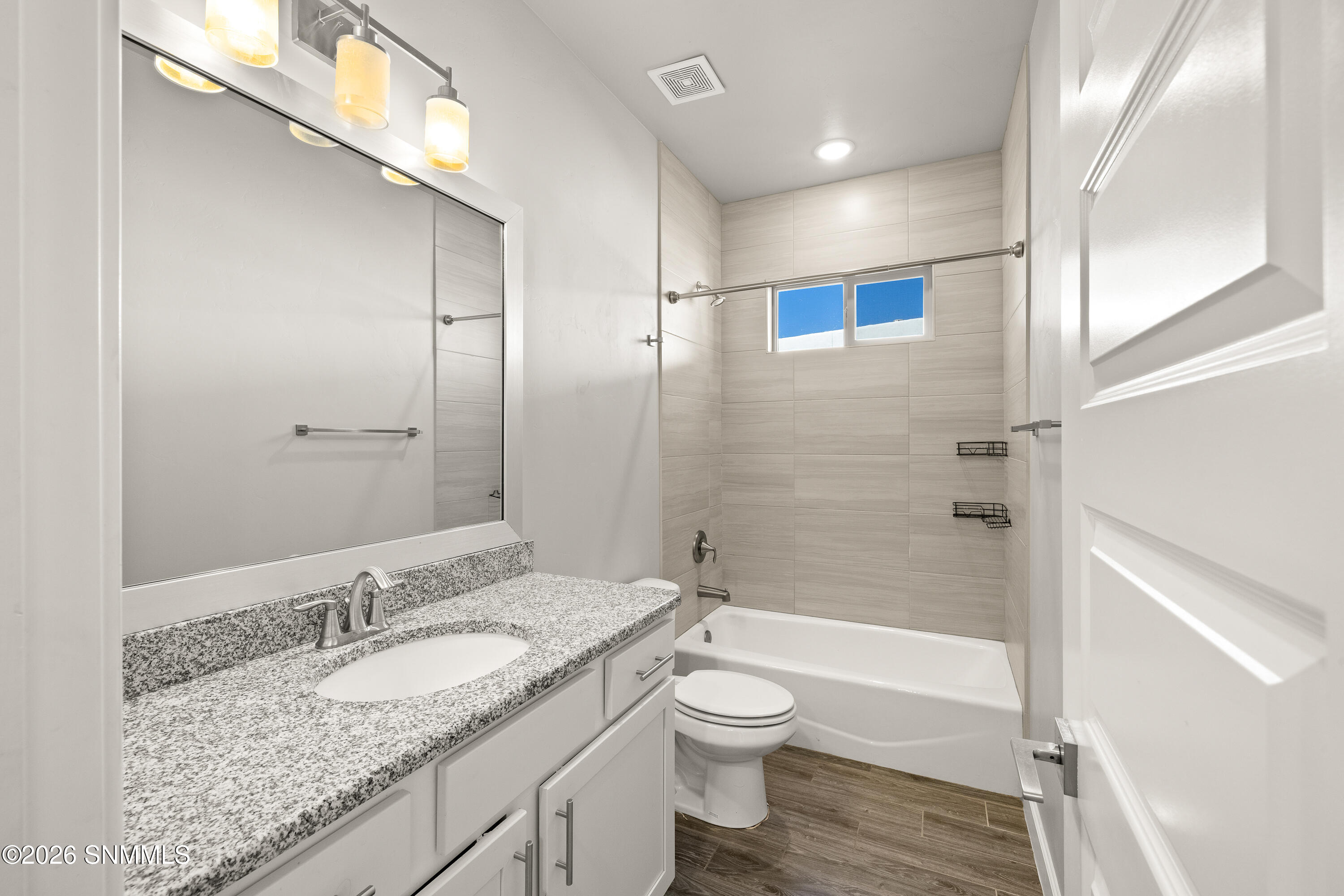 3717-Santa-Rosa-MLS-Camera-Guy-16