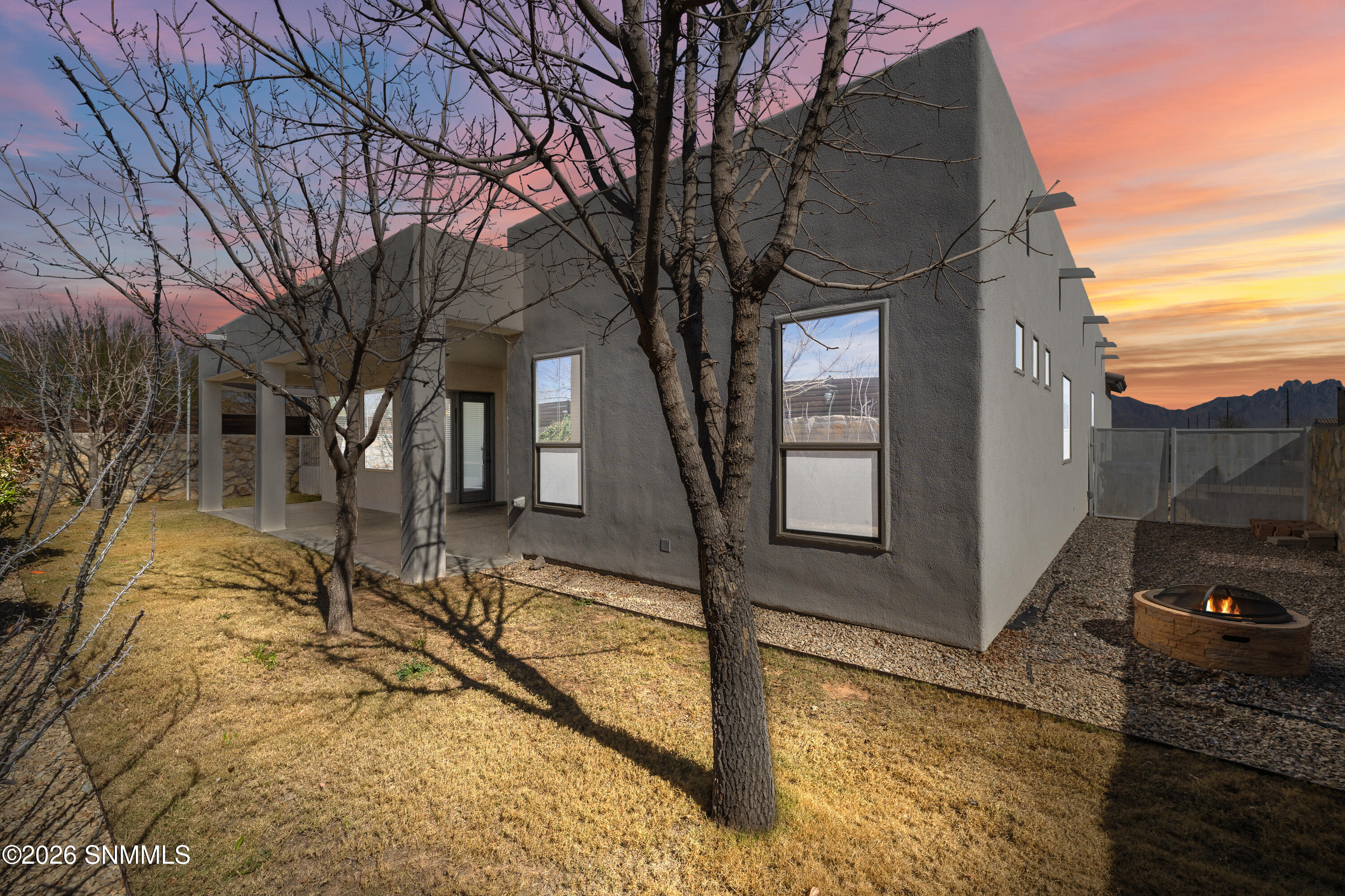 3717-Santa-Rosa-MLS-Camera-Guy-31