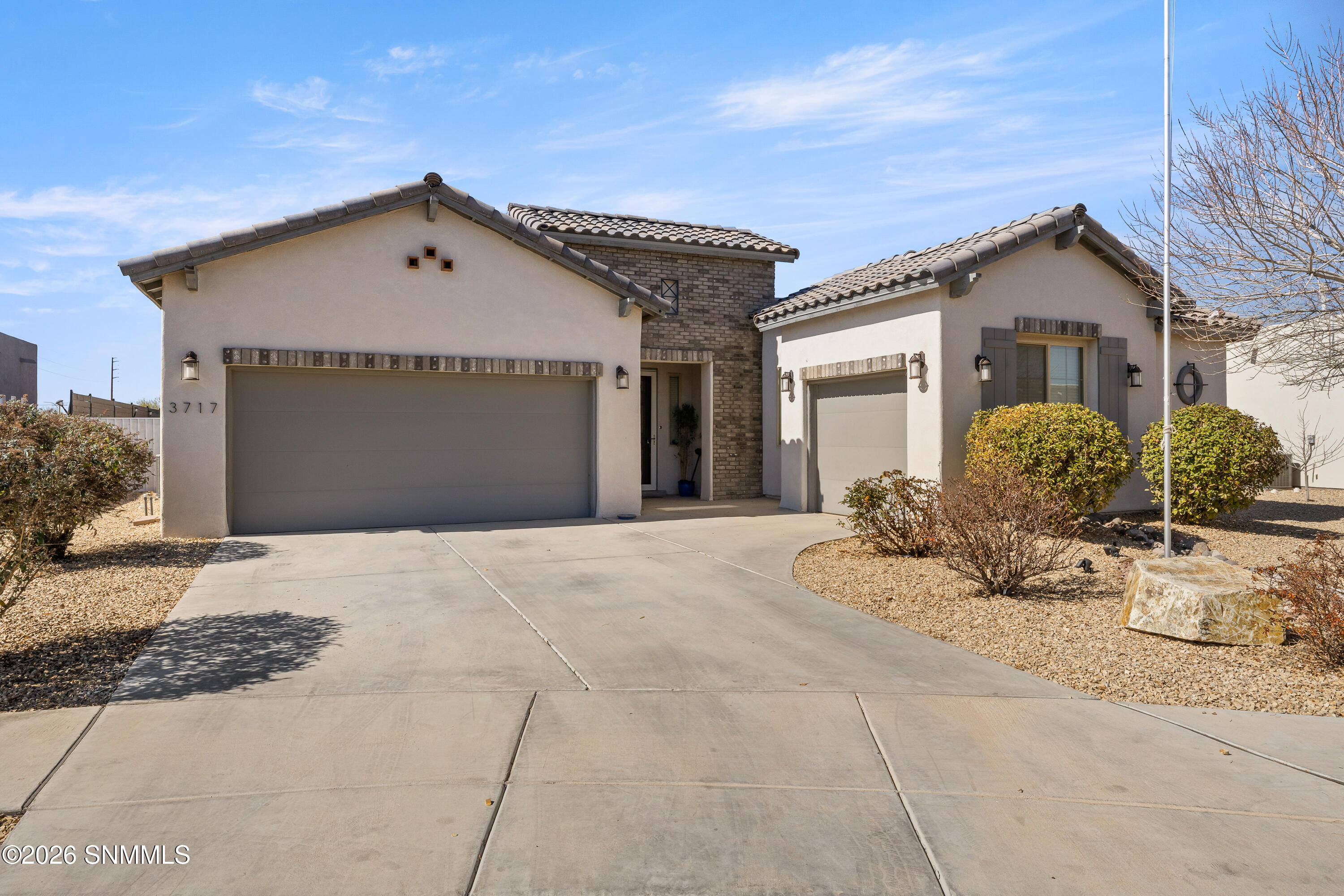 3717-Santa-Rosa-MLS-Camera-Guy-3