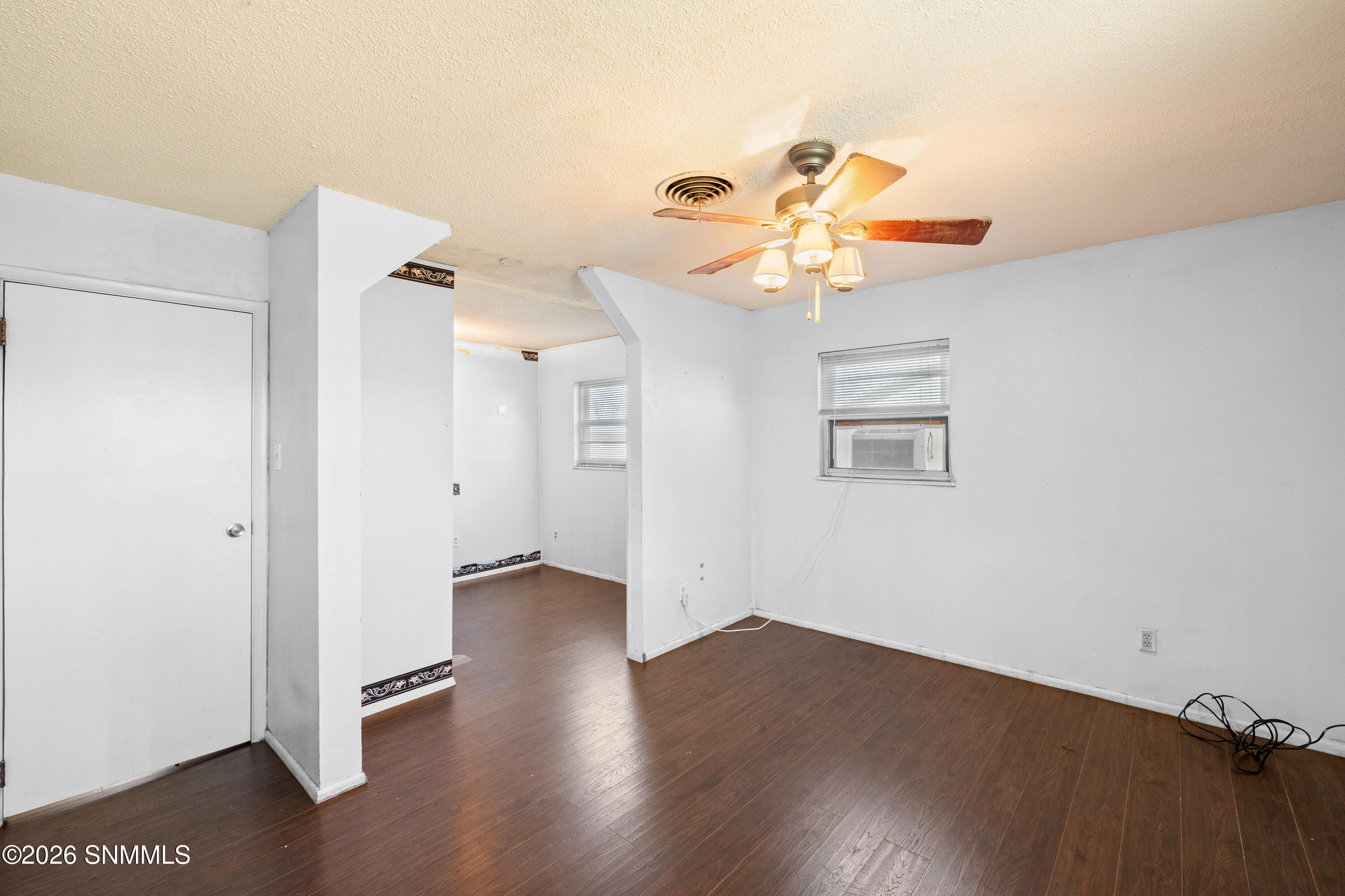 2030-Avalon-MLS-Camera-Guy-19