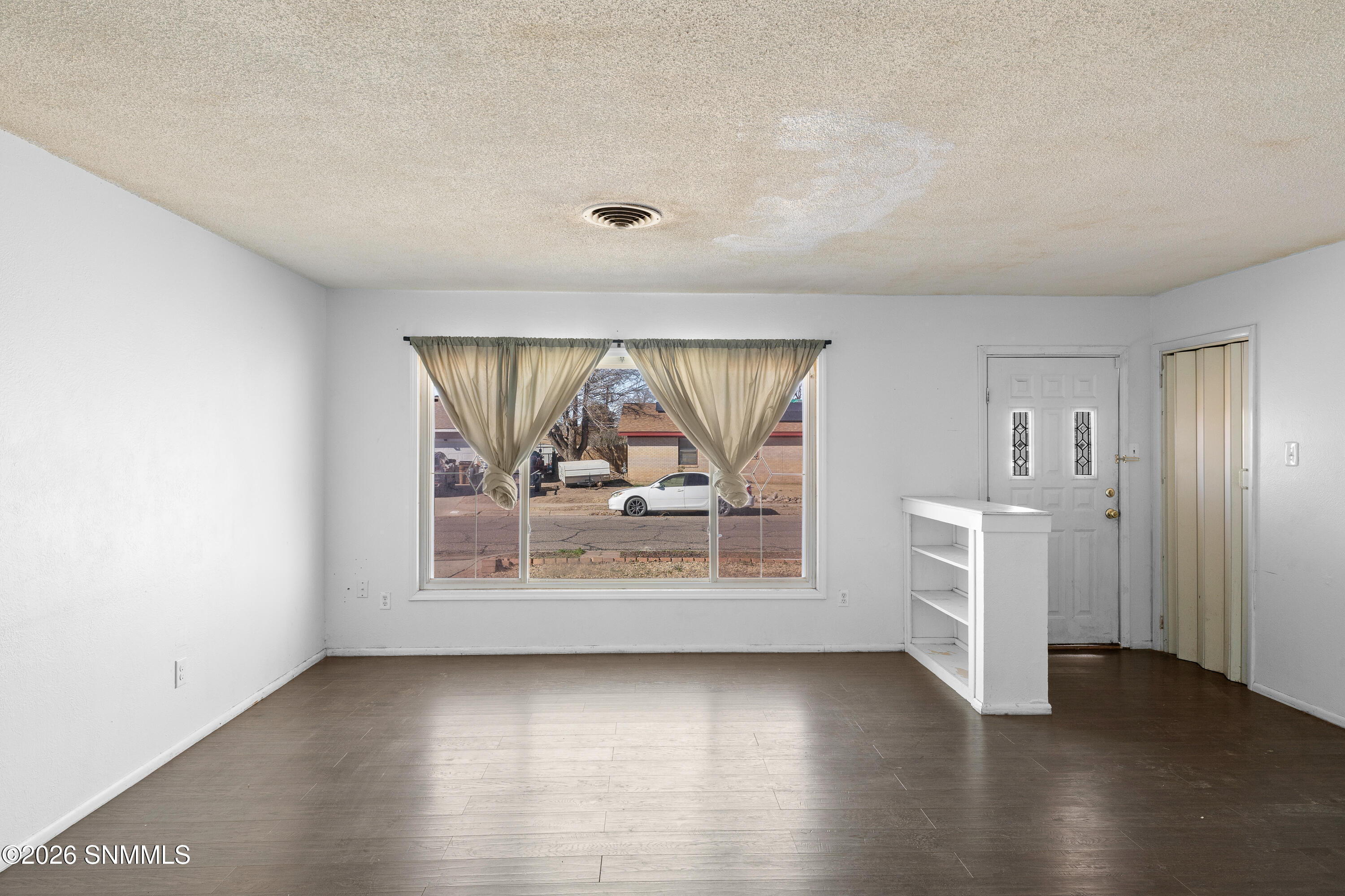 2030-Avalon-MLS-Camera-Guy-4