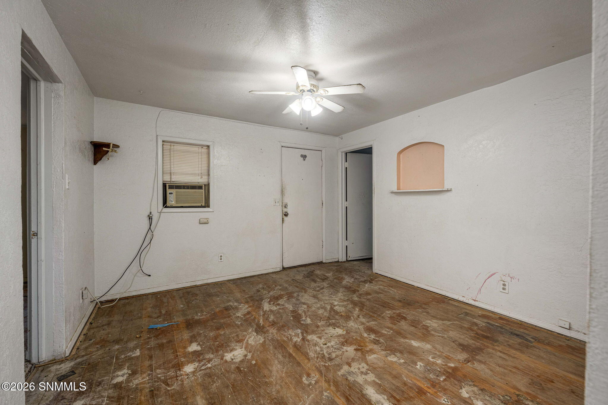 7-web-or-mls-Snappin Homes (Brownlee990)