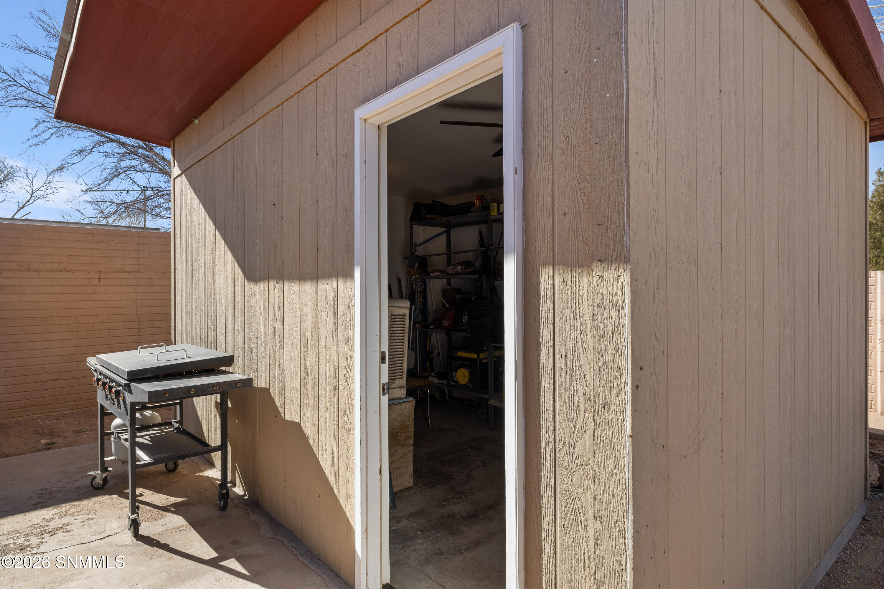 719-N-Zinc-MLS-Camera-Guy-13