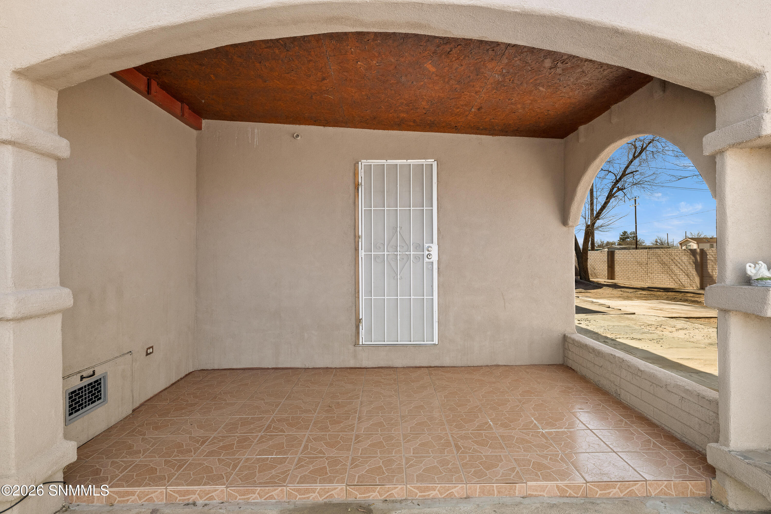 719-N-Zinc-MLS-Camera-Guy-32