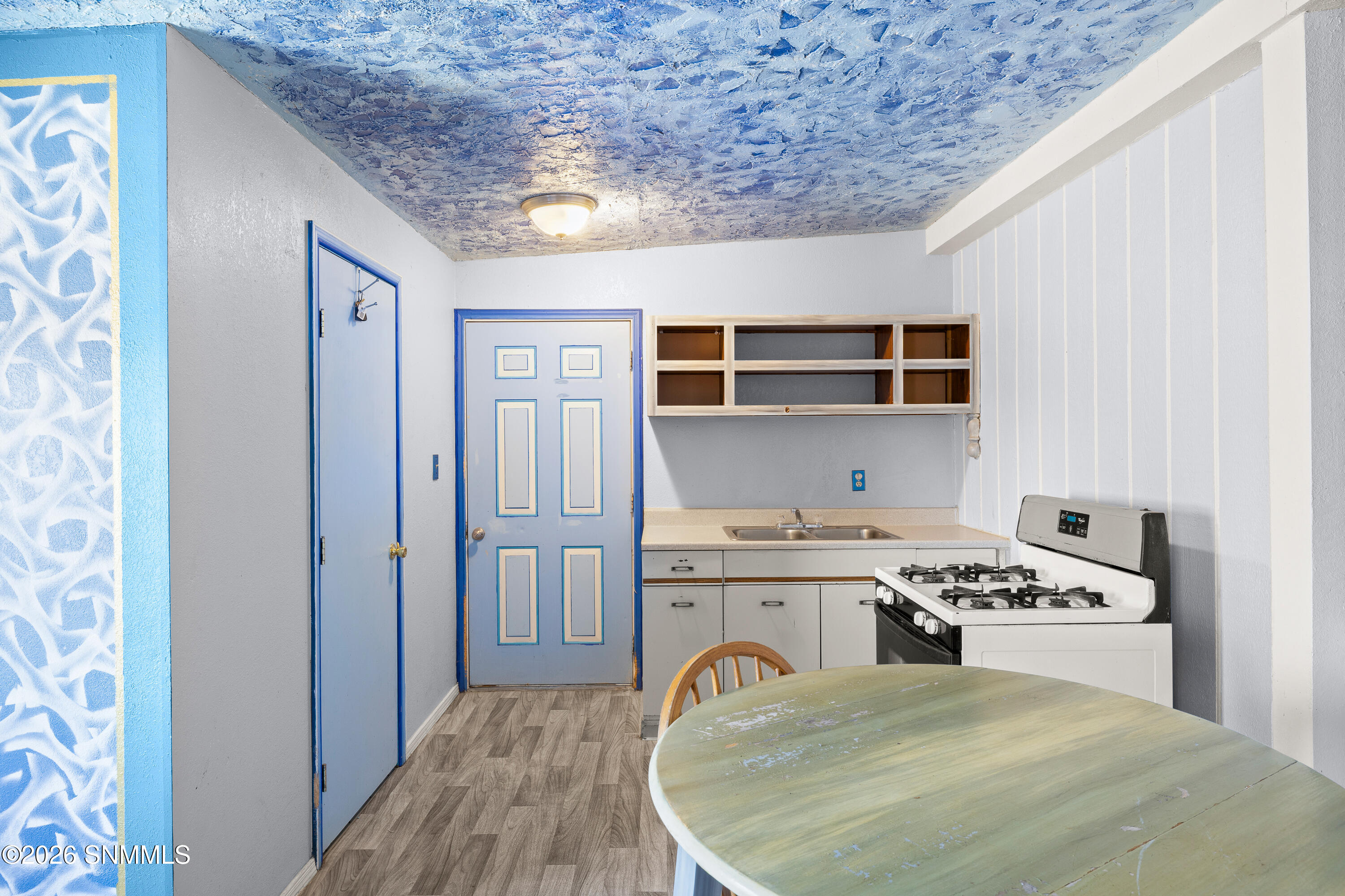 719-N-Zinc-MLS-Camera-Guy-34